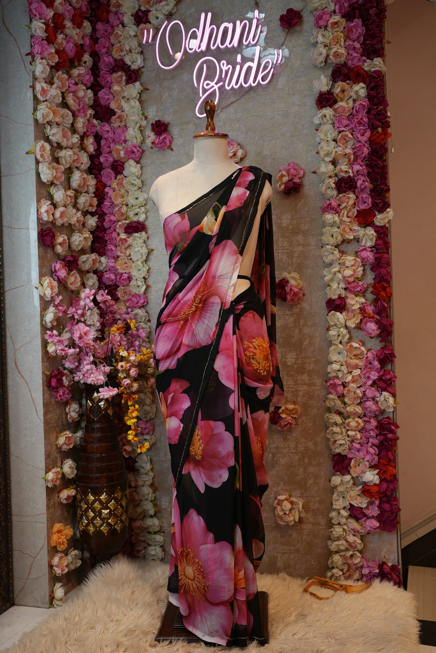 FLOWER PRINT HANDWORK SAREE ON GEORGETTE FABRIC WITH CUT DANA BORDER (WITHOUT BLOUSE) ##SR456