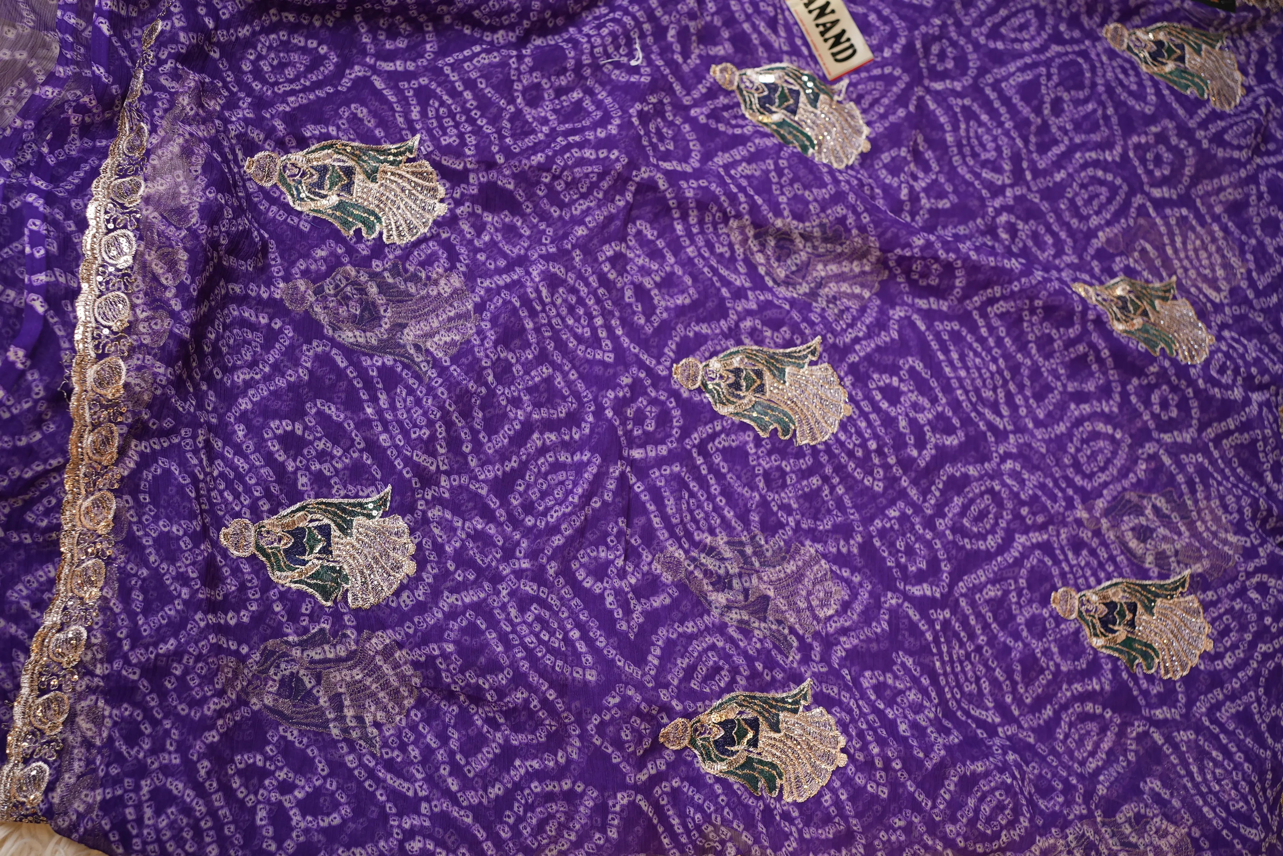 Traditional Bandhani Saree with Panihari Pattern (With Blouse)