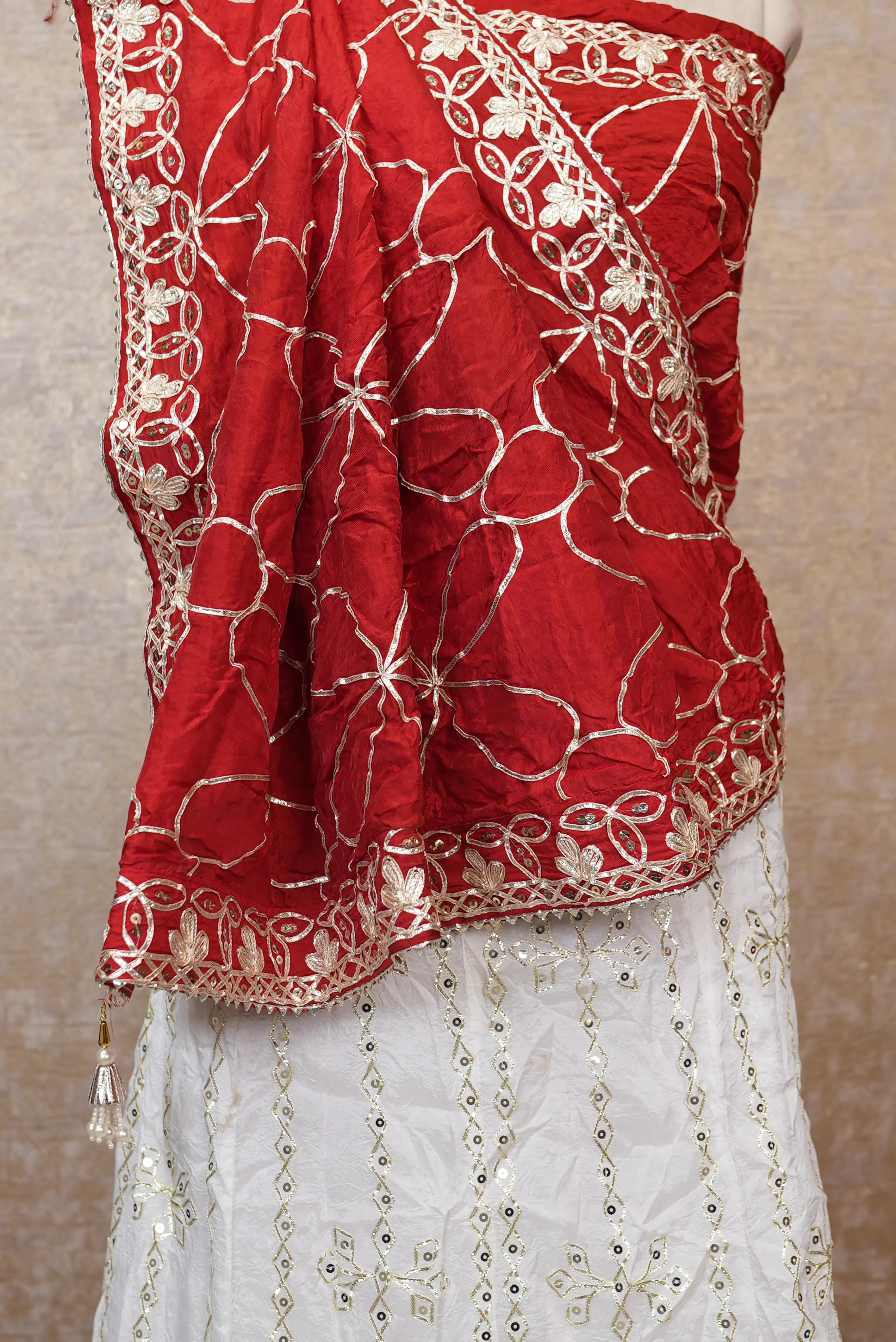 Elegant Red & White Embroidered Lehenga Set with Dupatta – Festive & Wedding Wear