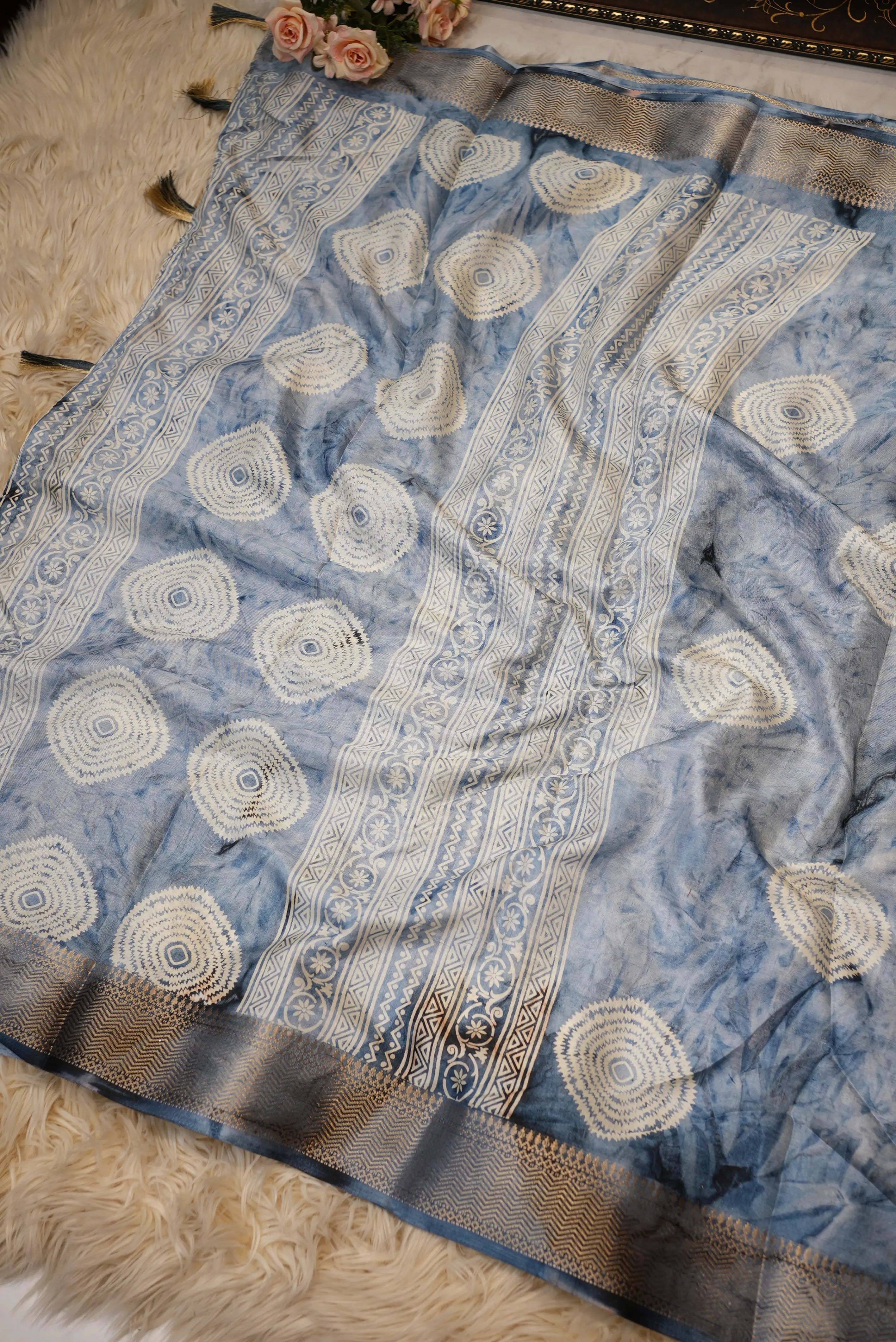 Shibori Print Saree with Laddu Bandhej & Zari Border (With Blouse)