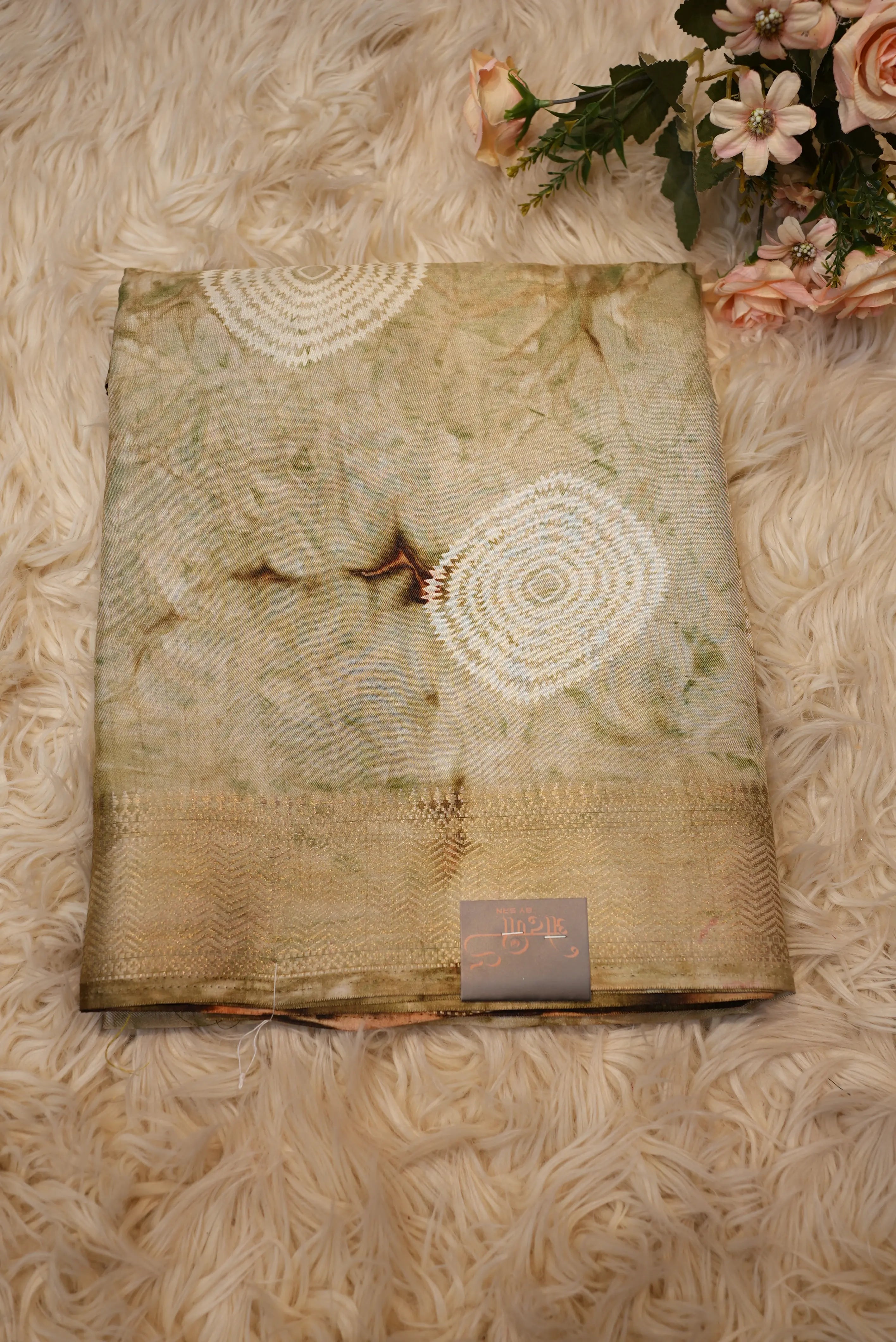 Shibori Print Saree with Laddu Bandhej & Zari Border (With Blouse)