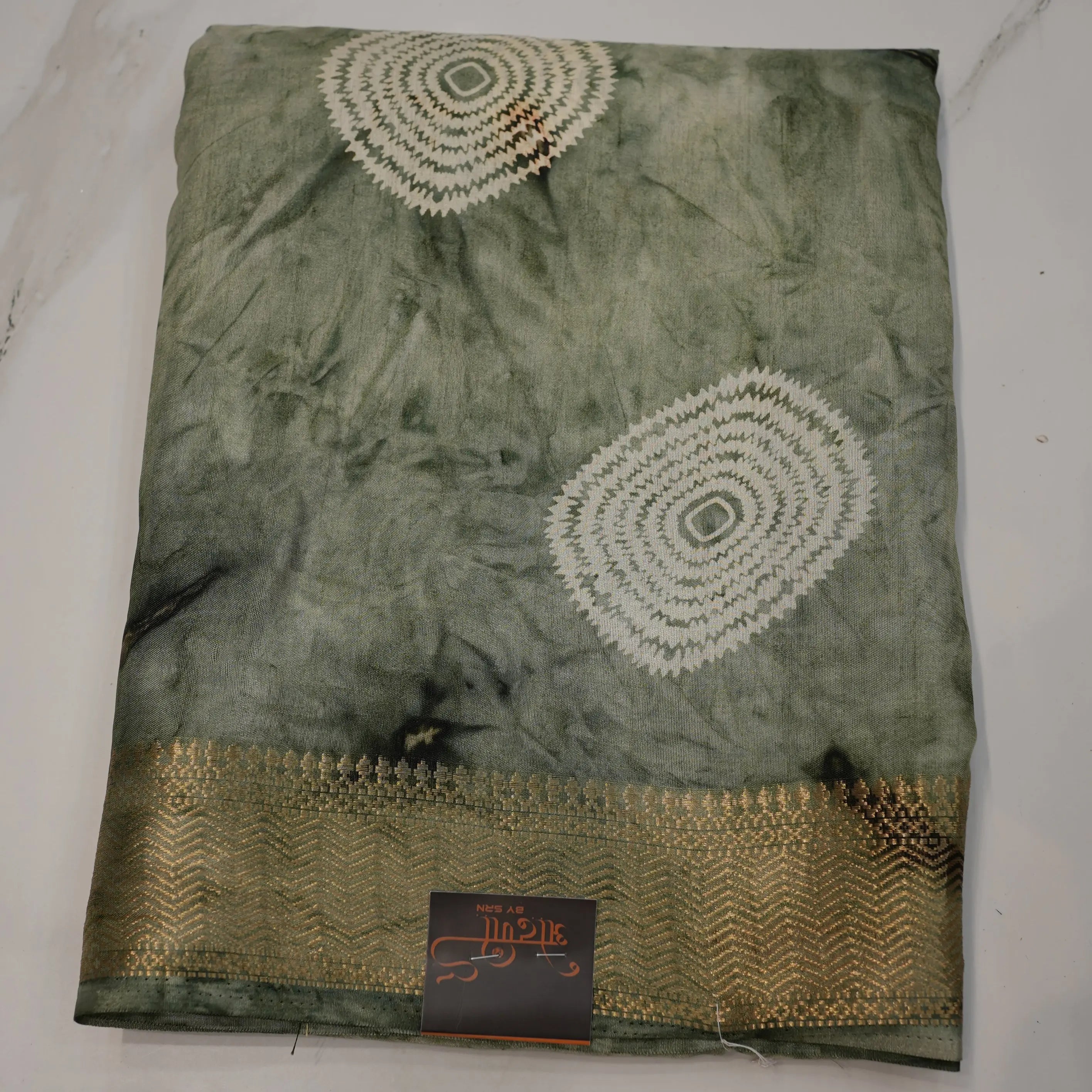 Shibori Print Saree with Laddu Bandhej & Zari Border (With Blouse)