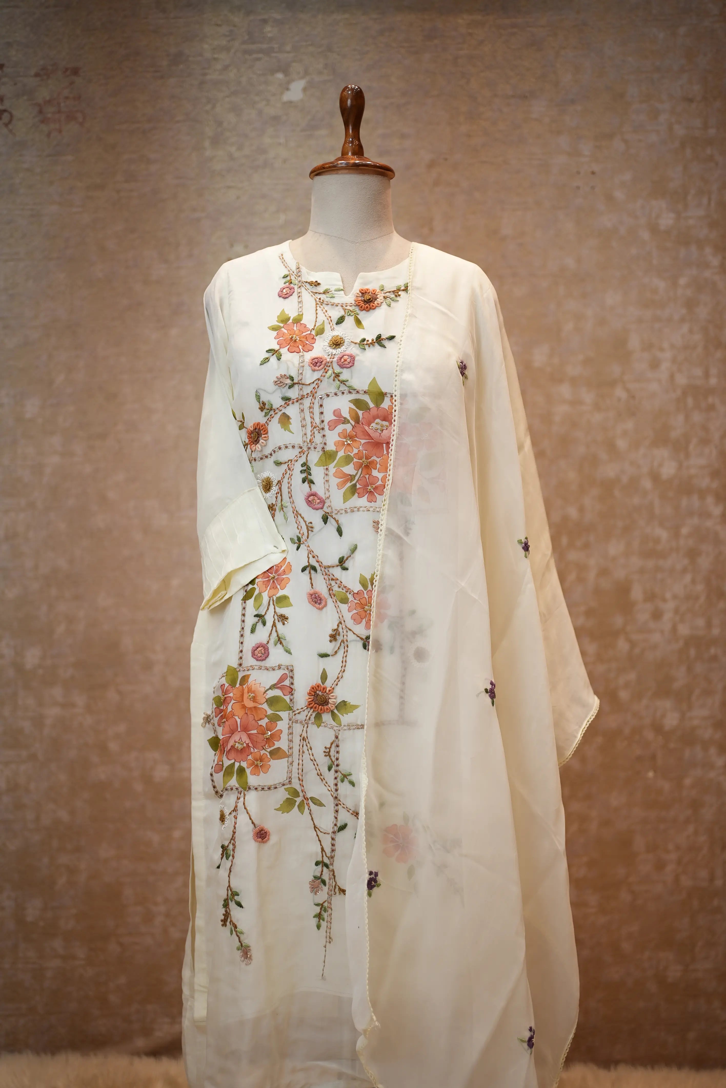 Elegant Ivory Floral Embroidered Suit with Sheer Dupatta