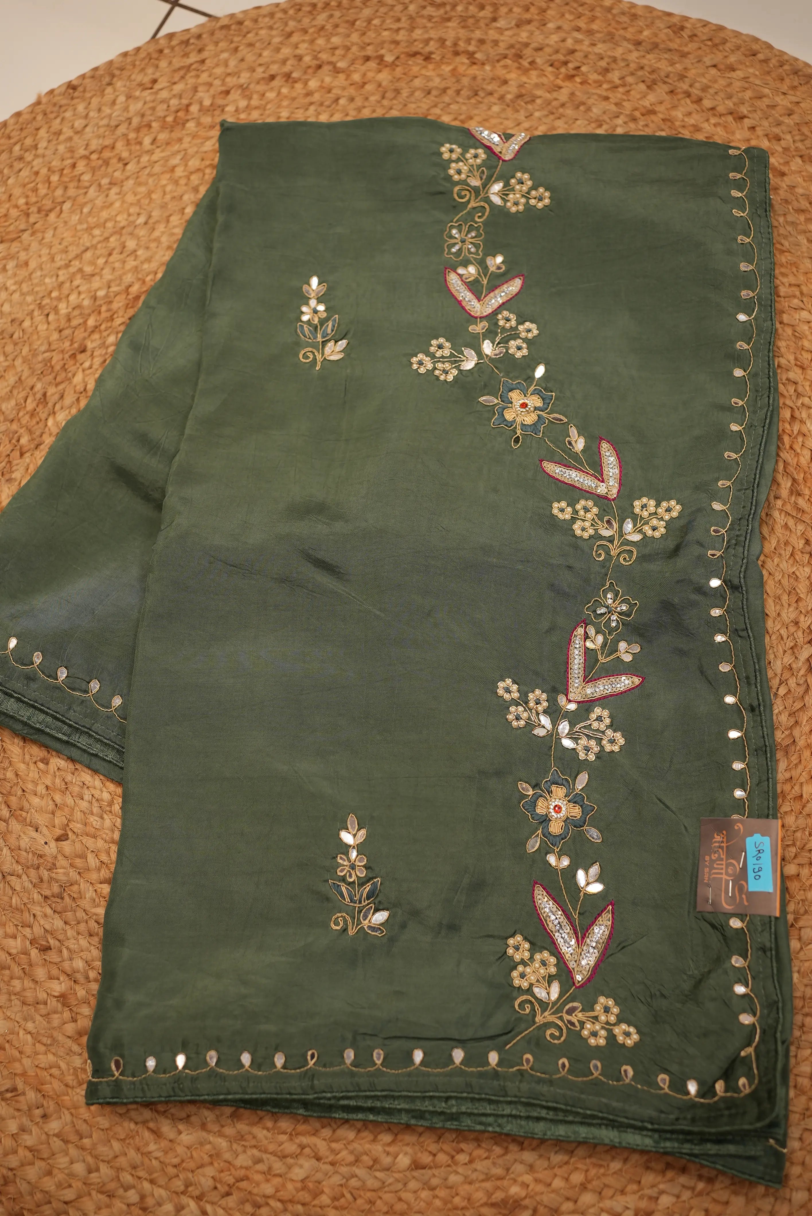 Russian Silk Saree with Kolkata Handwork (6.15MTR APROX)