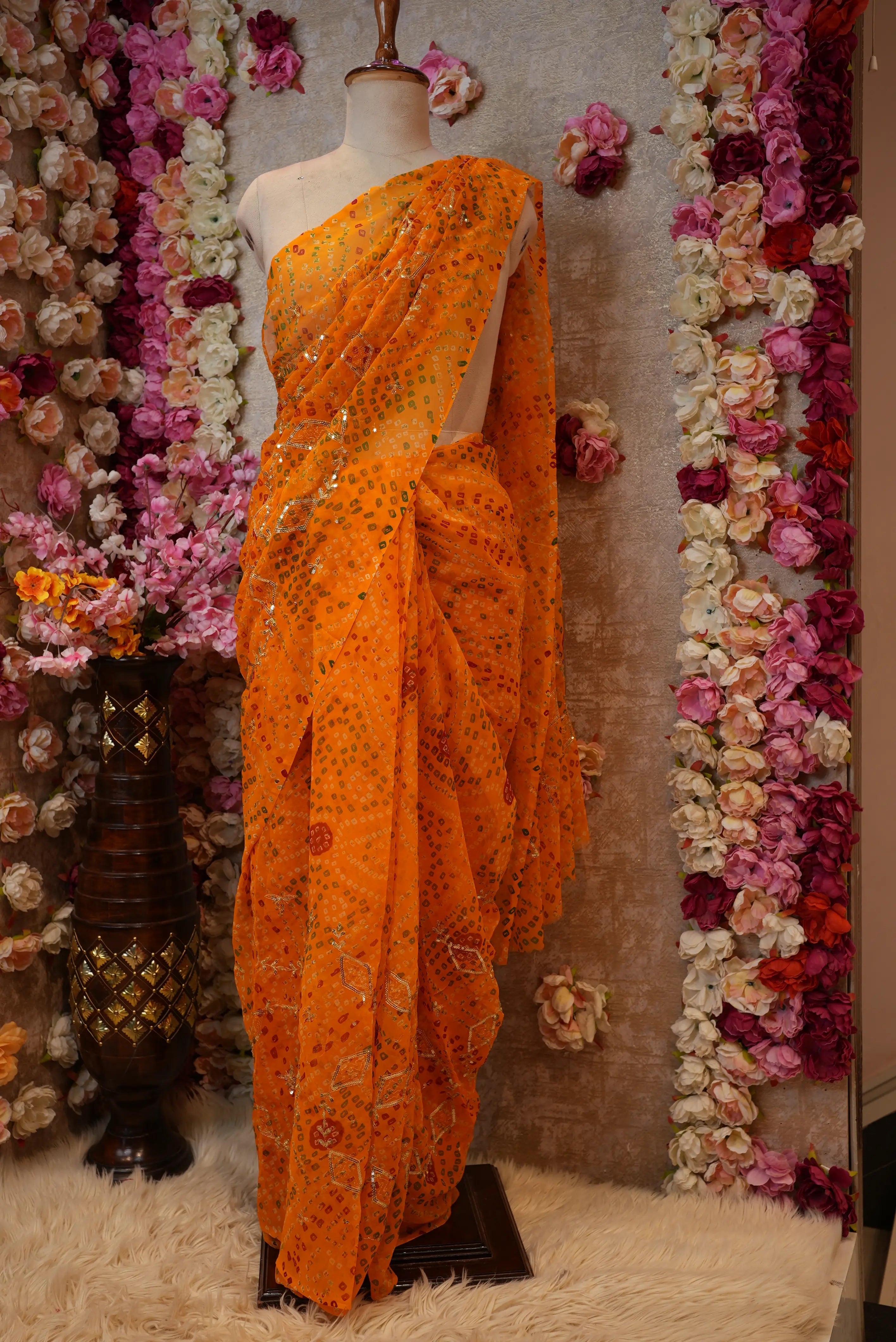 Darbari Saree with Bandhani Design & Aari Tari Jaal Pattern