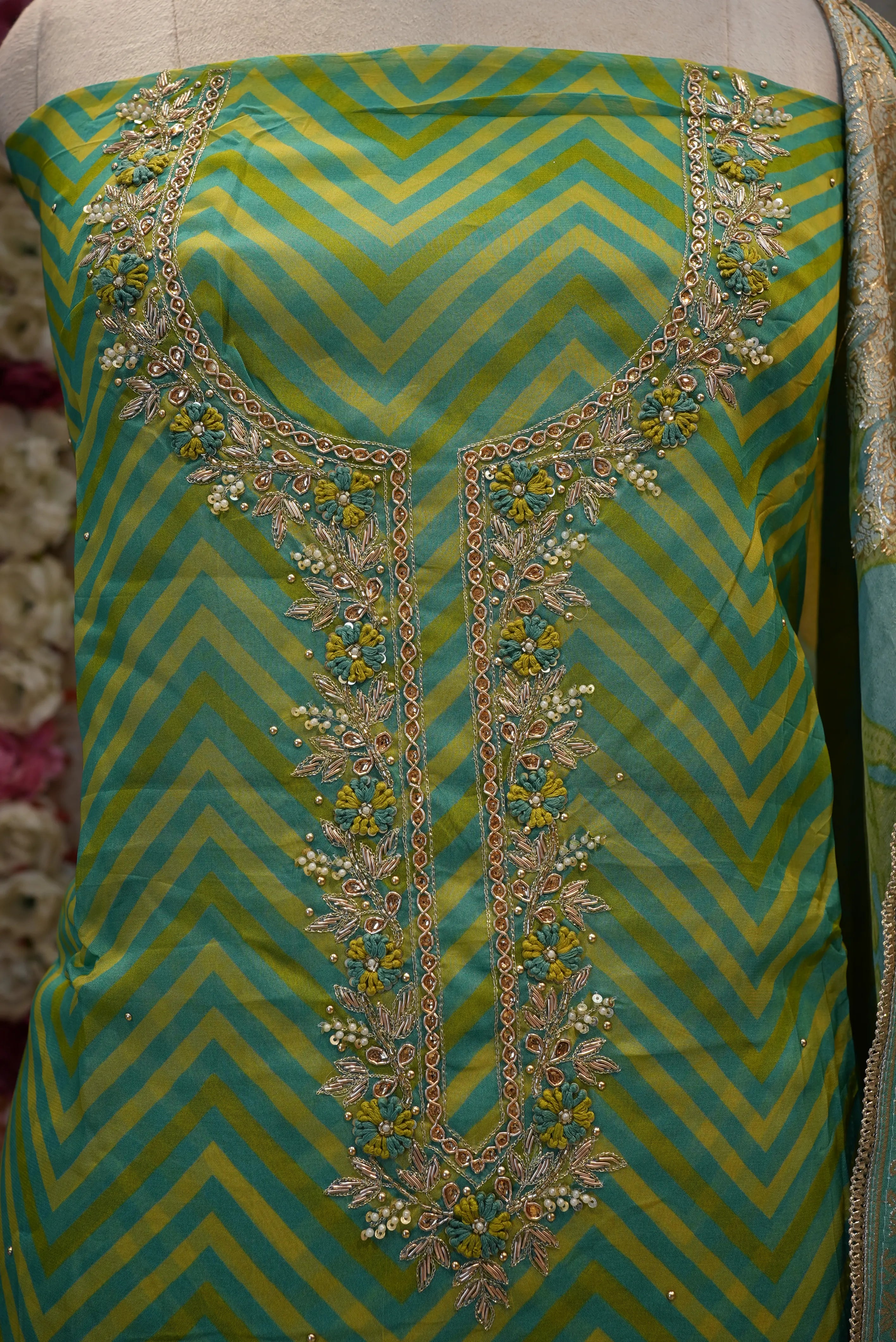 PURE CHANDERI FABRIC LEHERIYA 3-PIECE EMBROIDERY HANDWORK SUIT (UNSTITCHED)