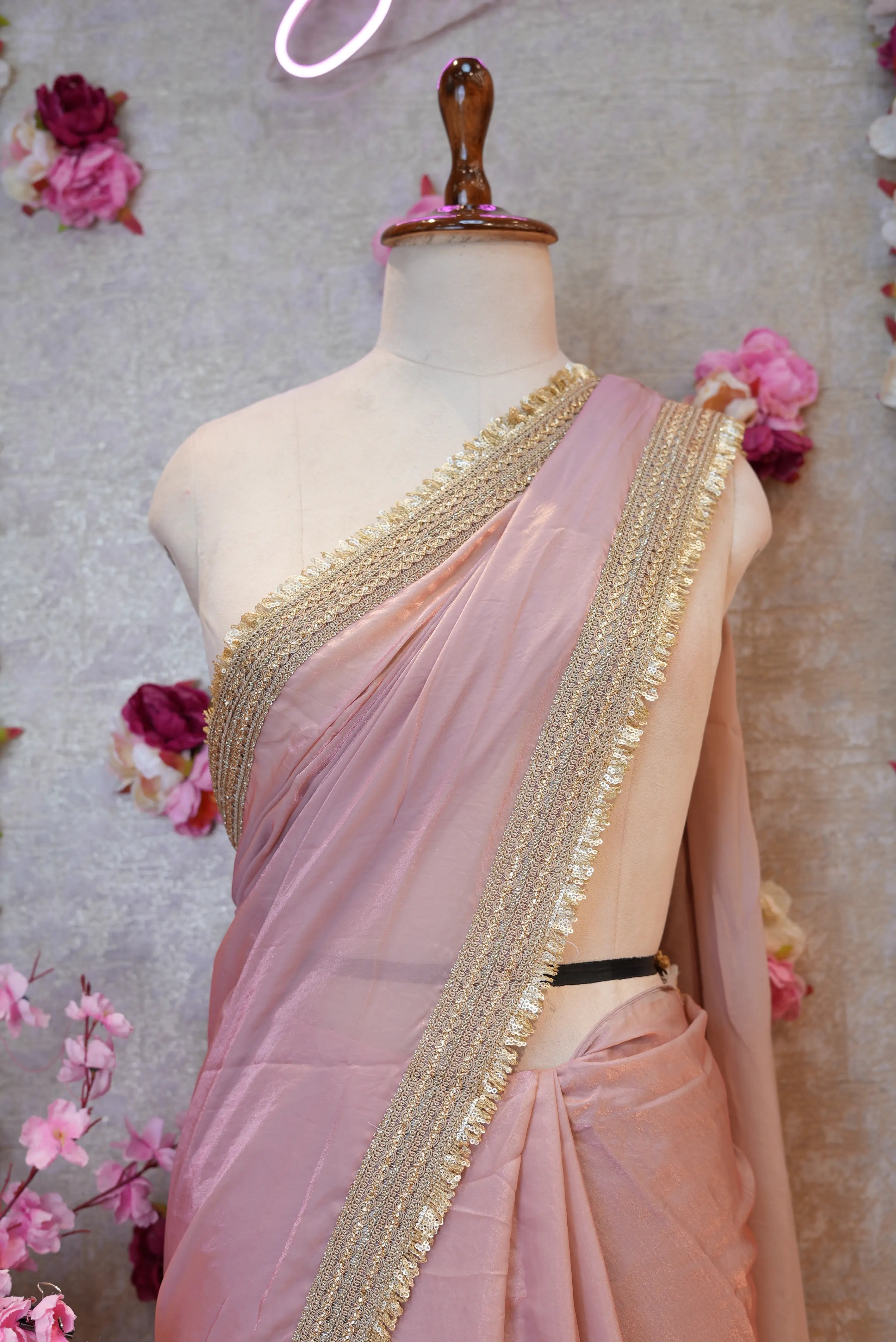 Metallic Tissue Saree with Hiramandi Lace & Heavy Embroidery Blouse