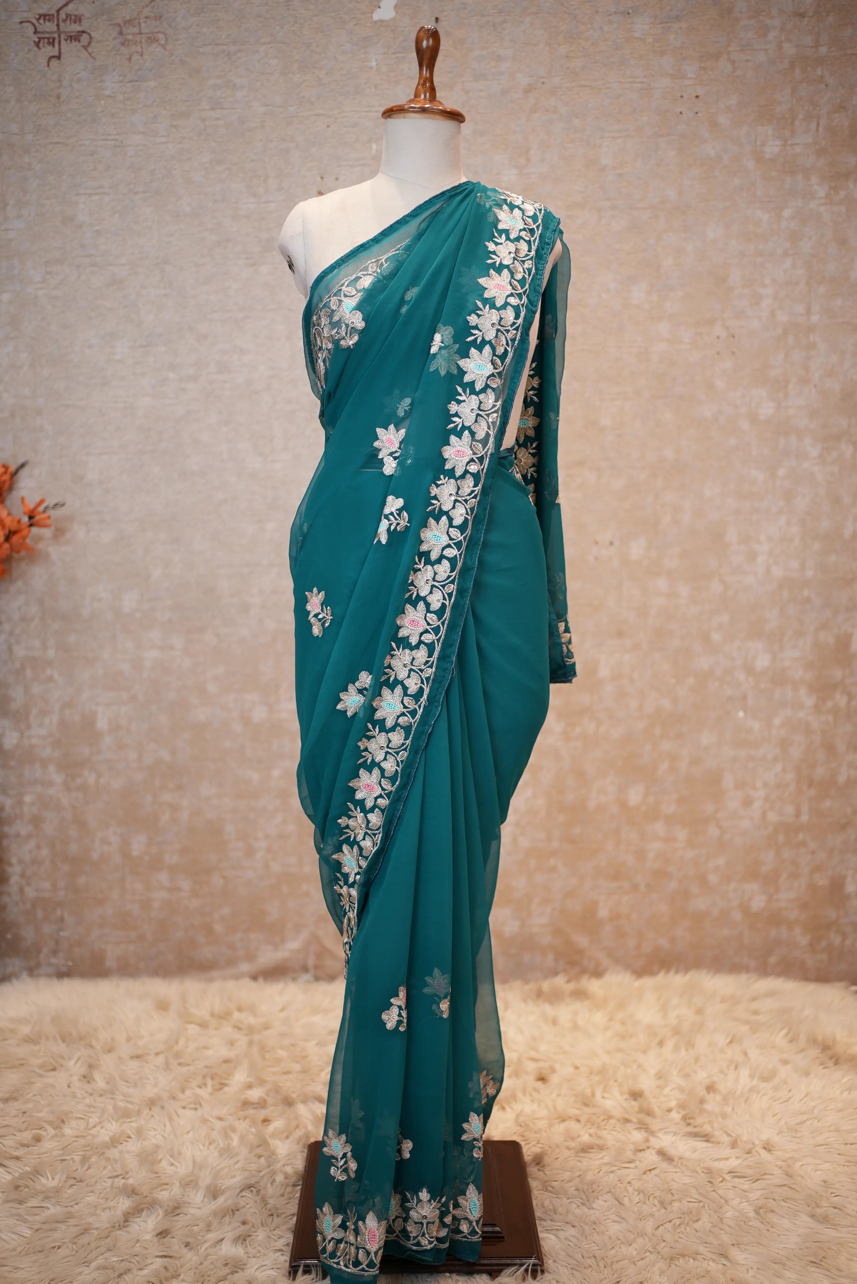 Georgette Fabric Saree With Aari Resham & Sequence Work (With Blouse)