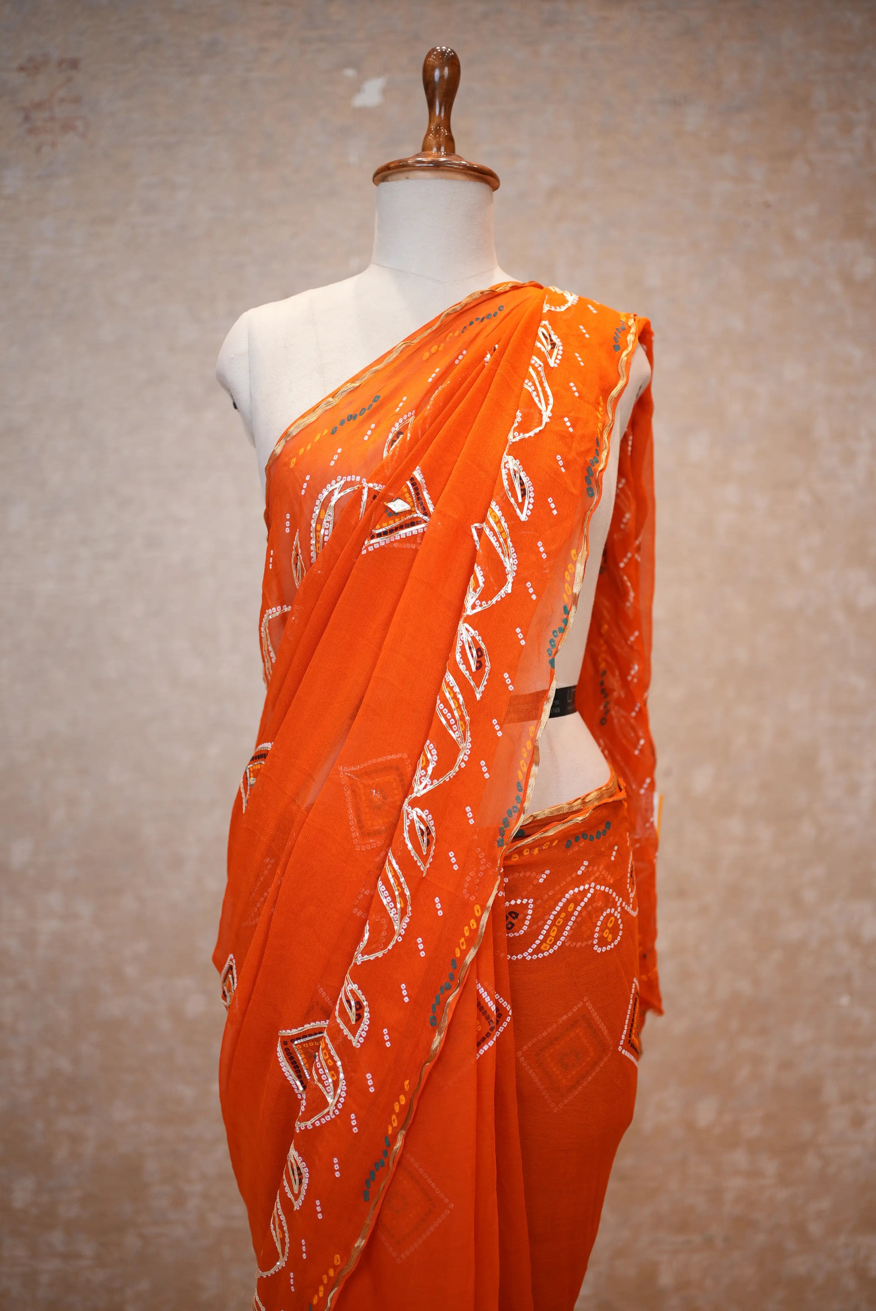 Viscose Georgette Fabric Saree With Kacchi Gota Work
