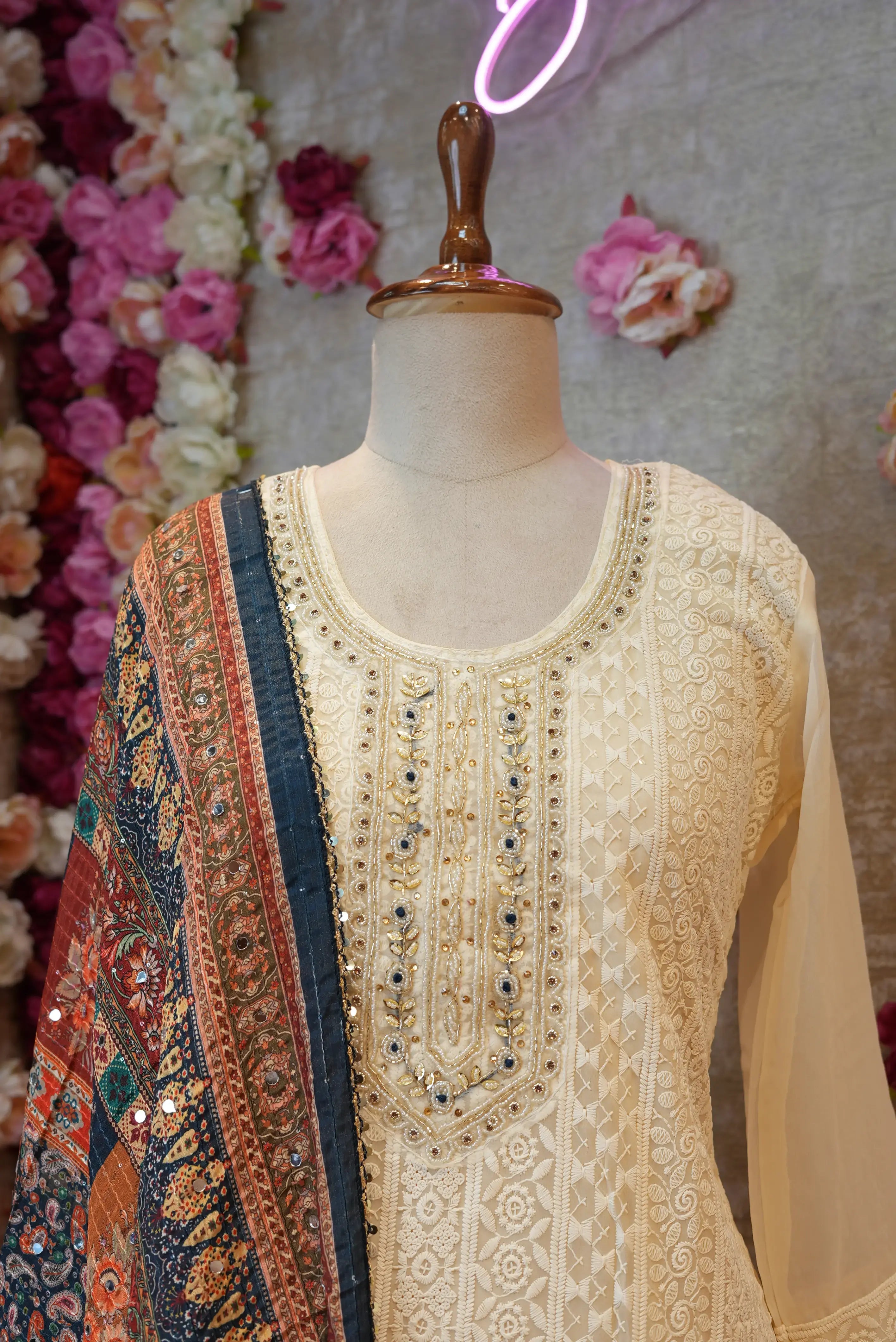 3-PIECE SUIT WITH EMBIORDERY WORK IN OFF WHITE COLOUR WITH DUPATTA
