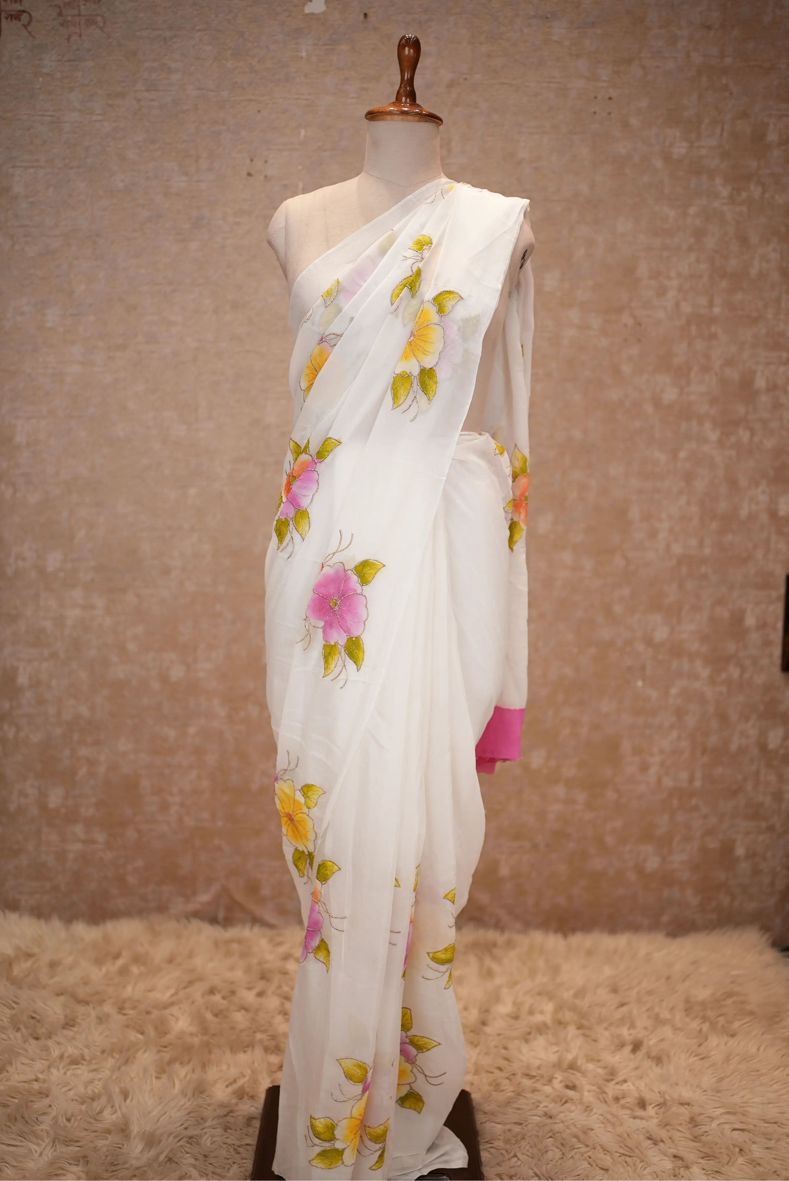 Pure Organza Fabric Digital Flower Print Saree (With Blouse)