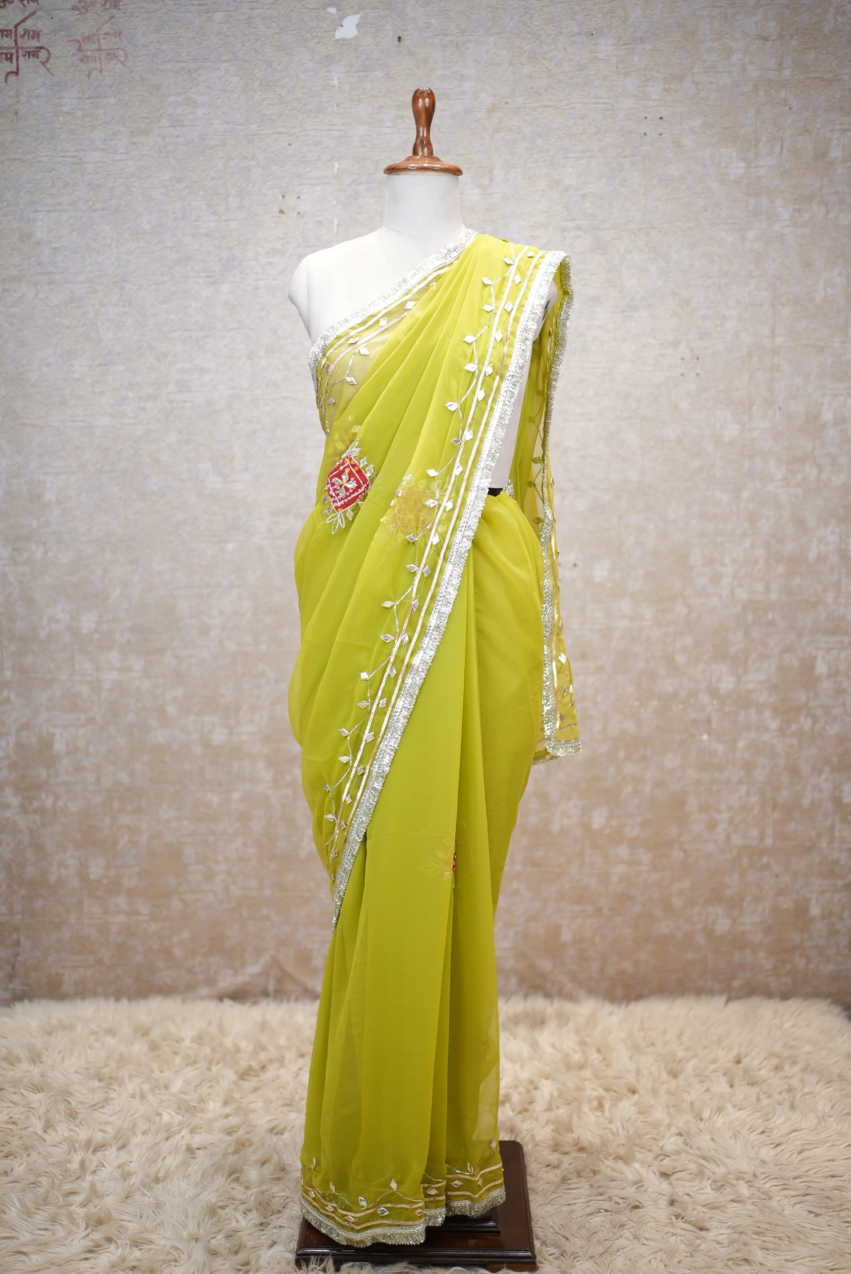 Rajasthani Kacche Gota Patti Patch Work Saree (With Blouse)