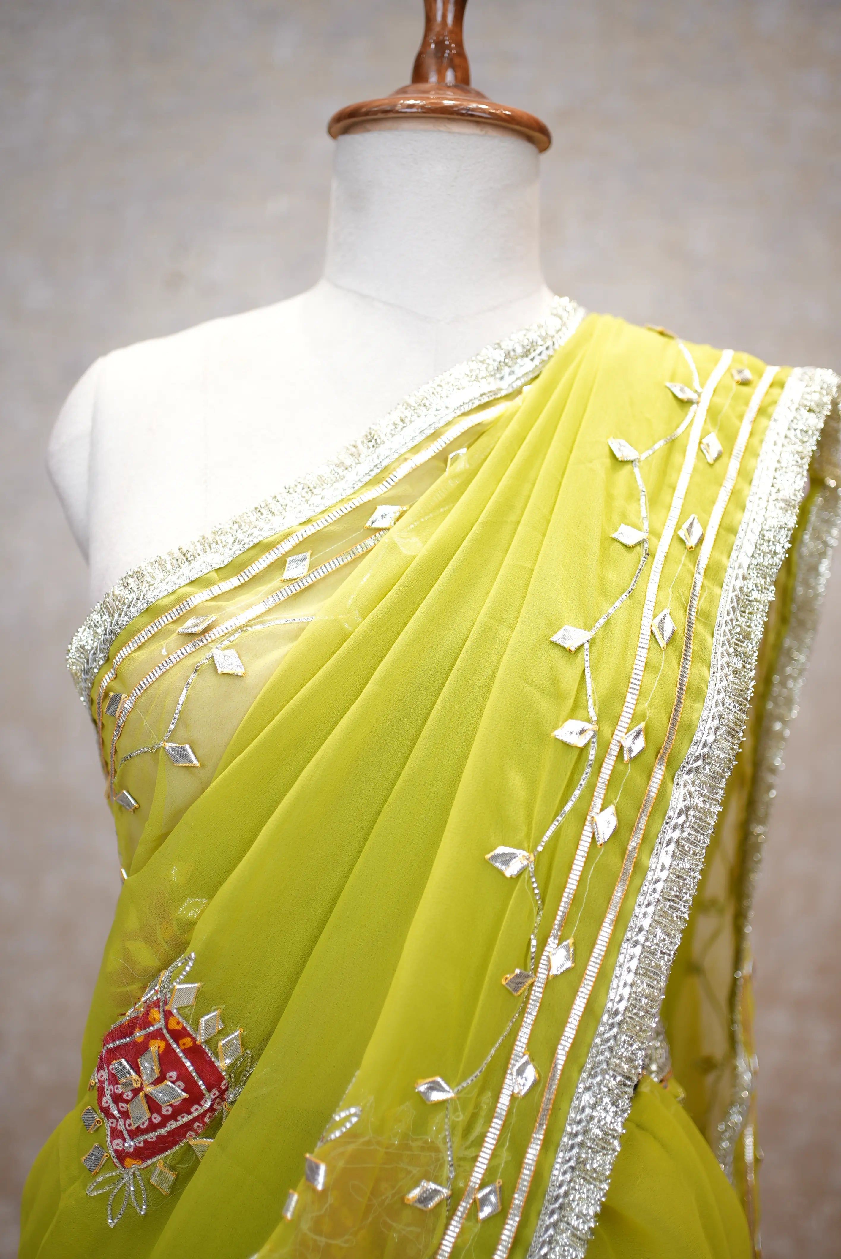 Rajasthani Kacche Gota Patti Patch Work Saree (With Blouse)