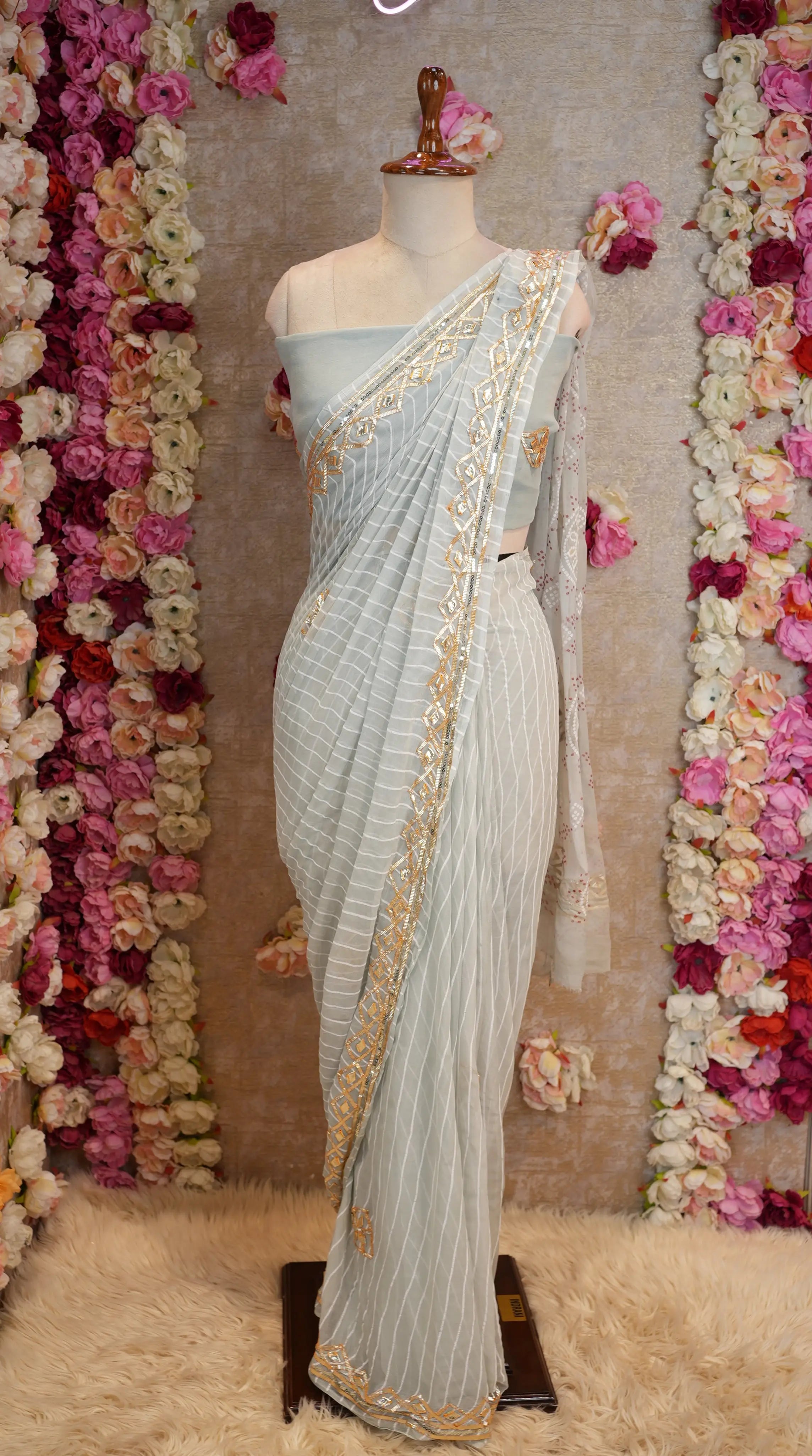 Chiffon Leheriya Saree with Charkhi Gota & Bandhani Pallu  (With Blouse)