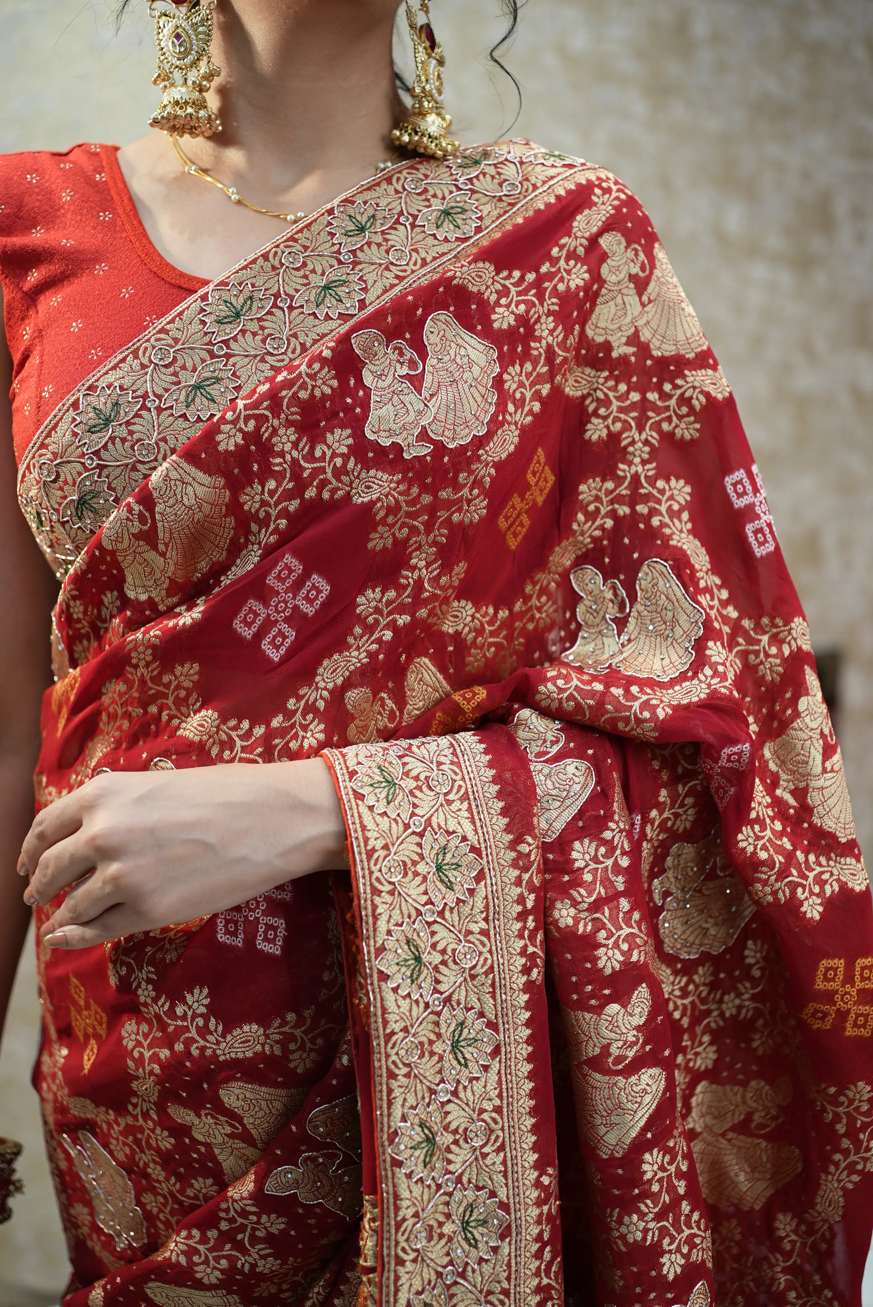 Bandhani Darbari Saree with Traditional Royal Figure Zari Weaving & Designer Border