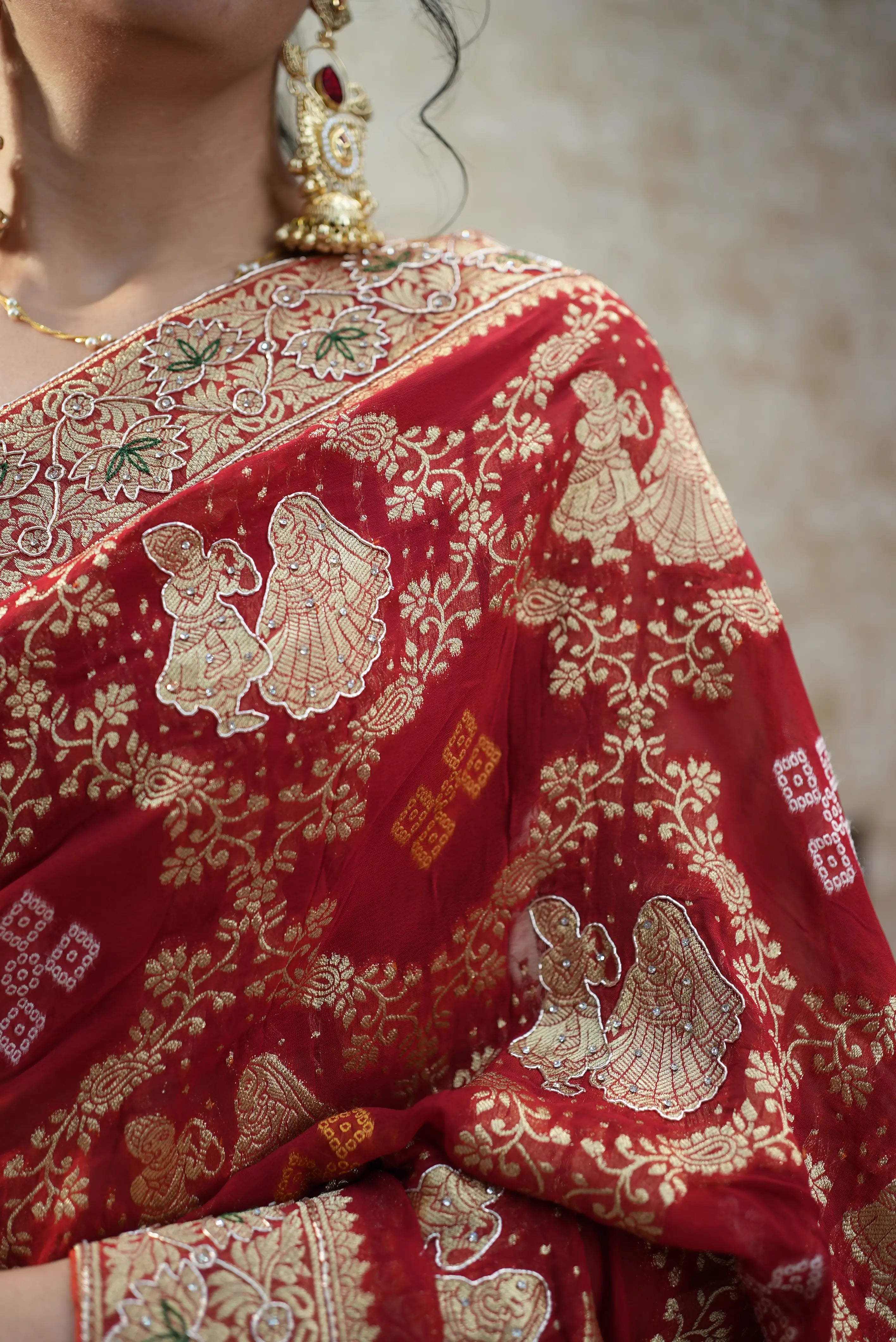 Bandhani Darbari Saree with Traditional Royal Figure Zari Weaving & Designer Border
