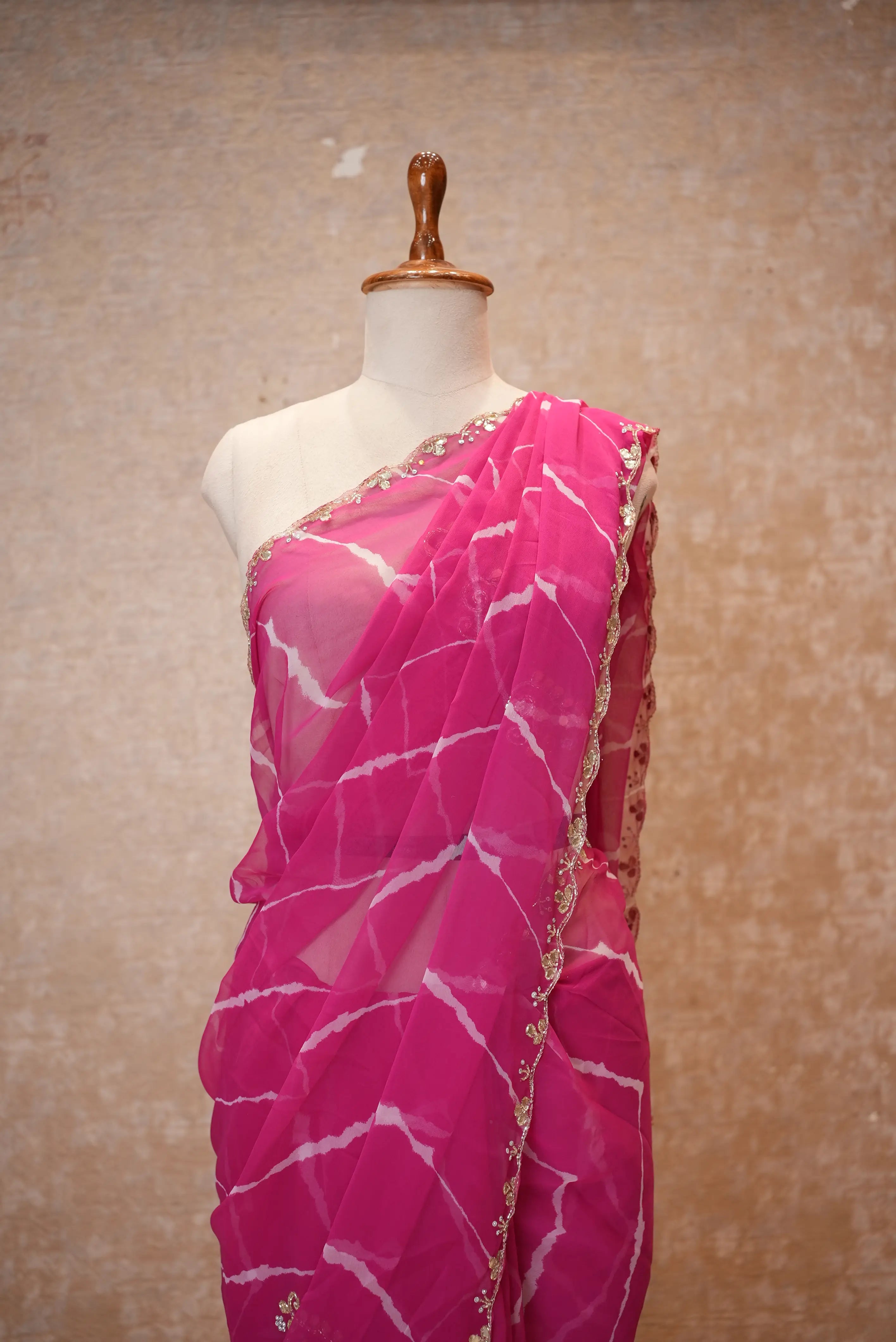 Rajasthani Leheriya Saree With Pearl Lace Border & Buti Work
