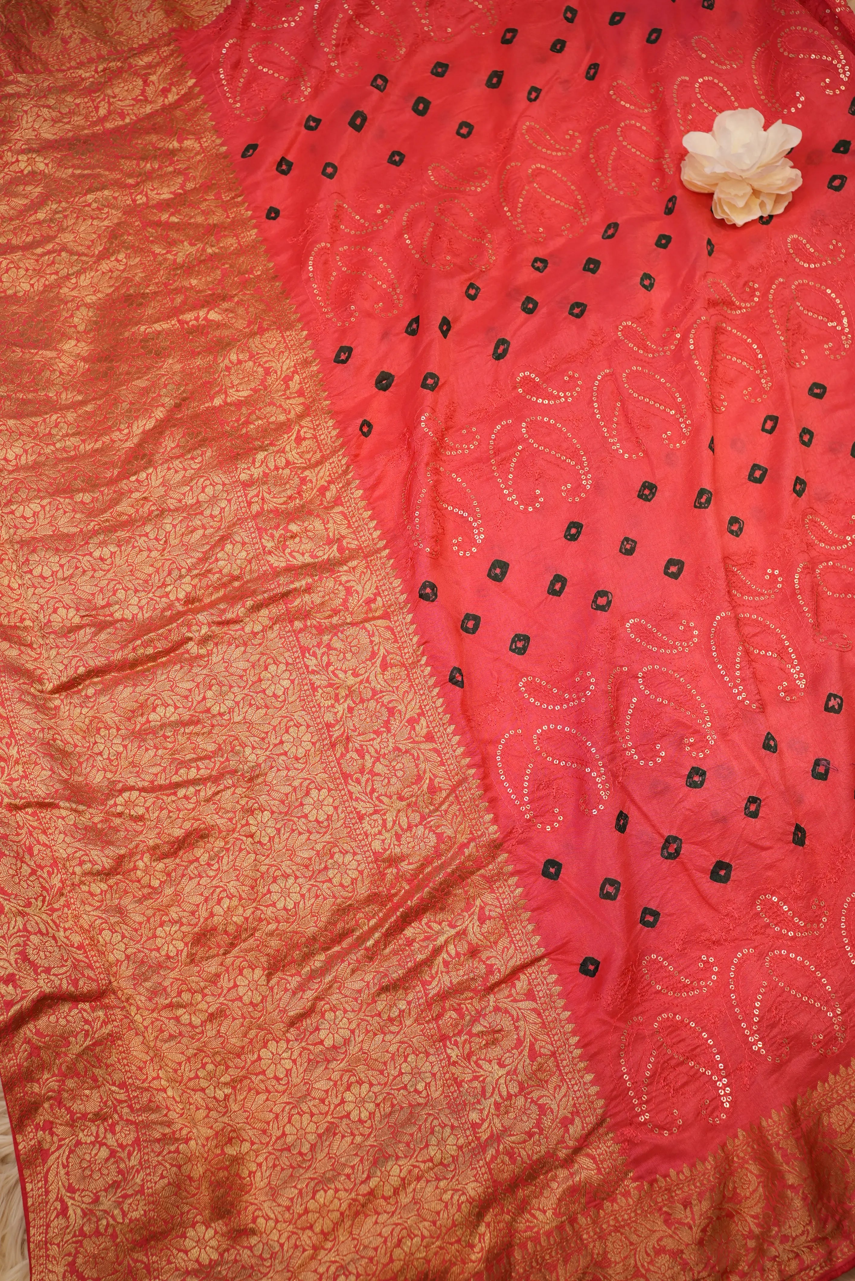 Designer Bandhani Saree with Sequence, Embroidery & Zari Border (With Blouse)