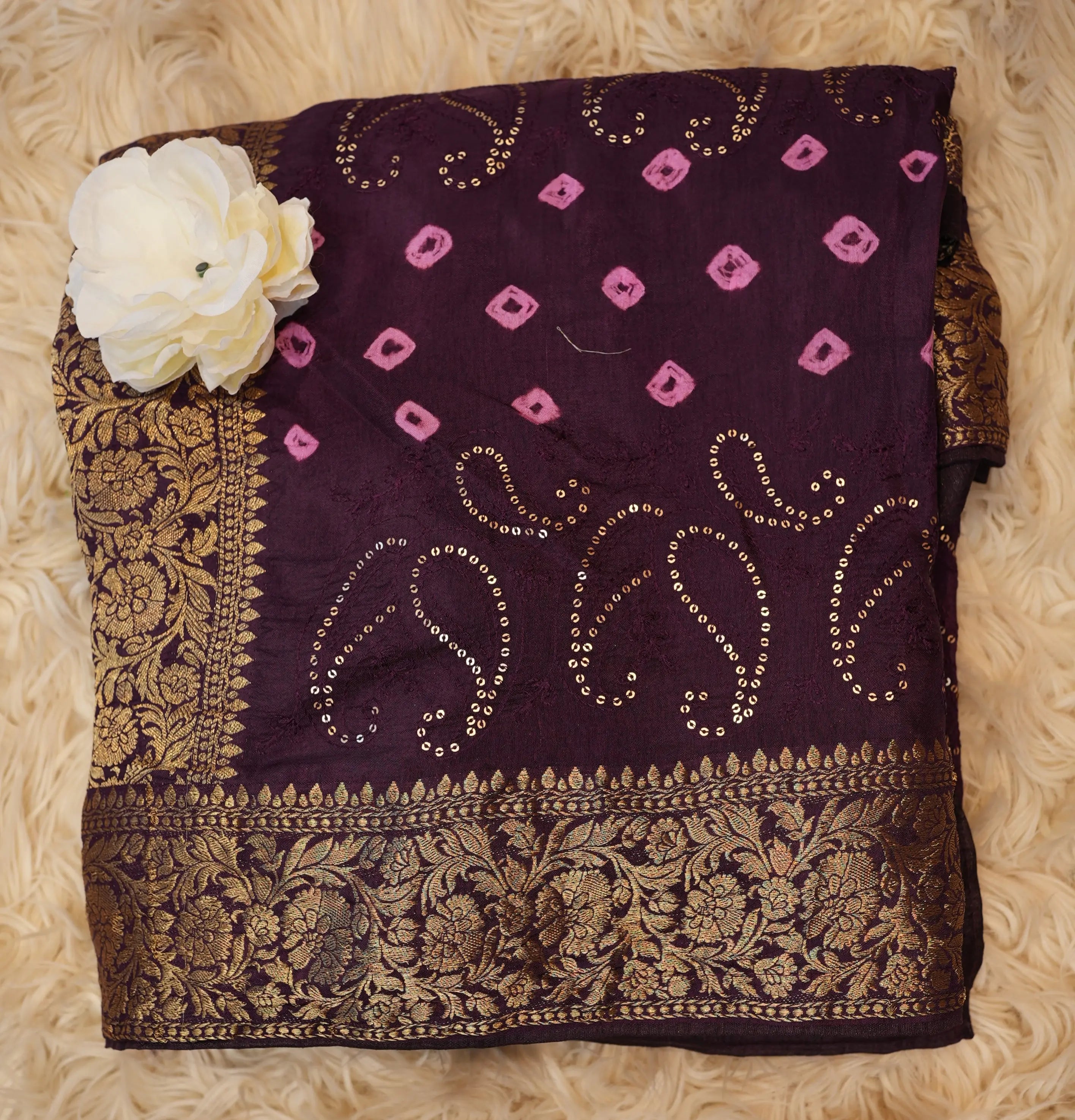 Designer Bandhani Saree with Sequence, Embroidery & Zari Border (With Blouse)