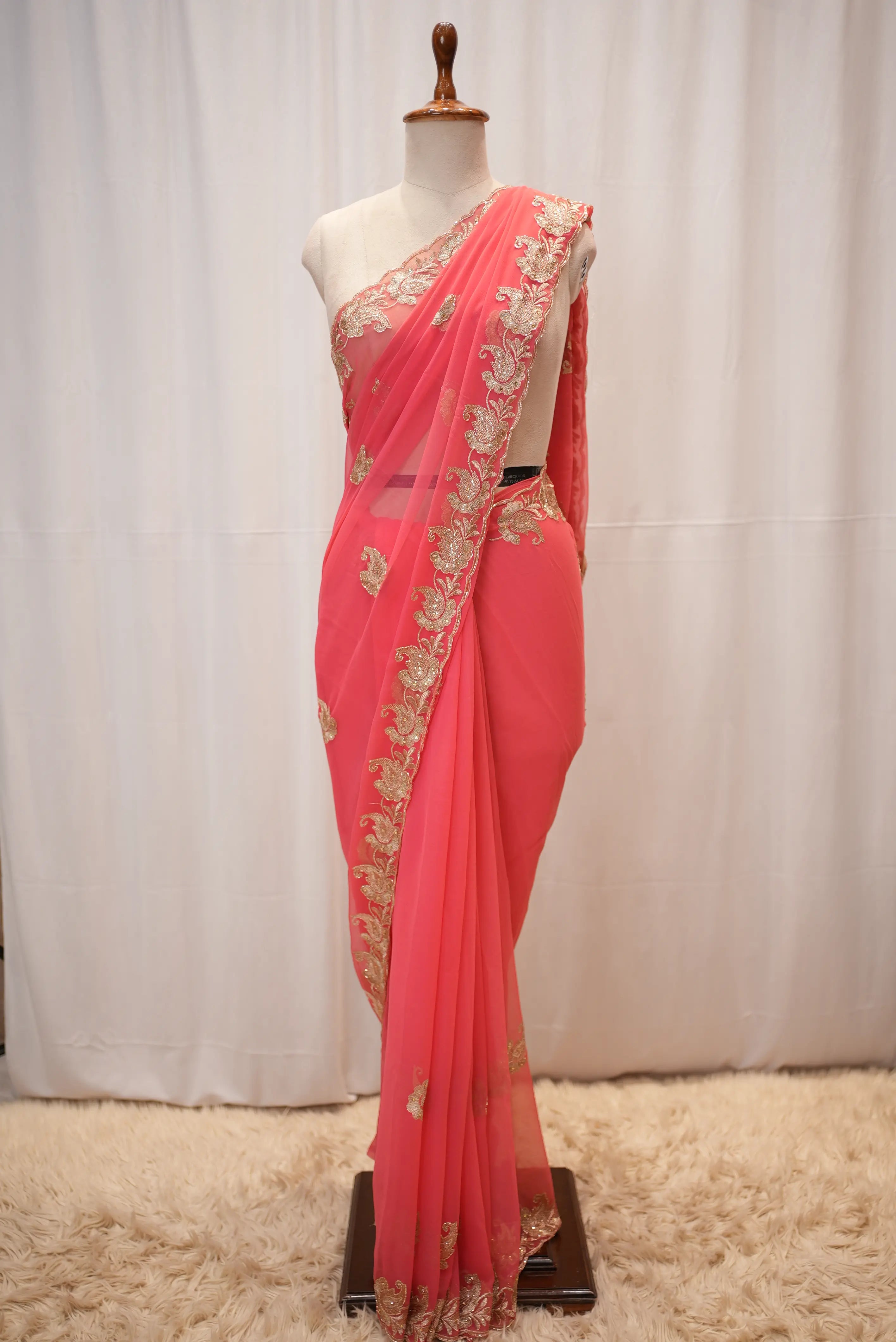 Heavy Handwork Border Saree (With Blouse)