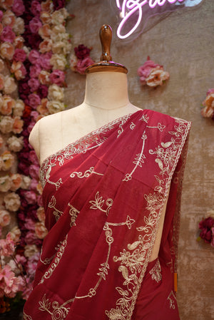 VINTAGE WORK HEAVY LOOKING SAREE WITH RUNING BLOUSE  ##SR499