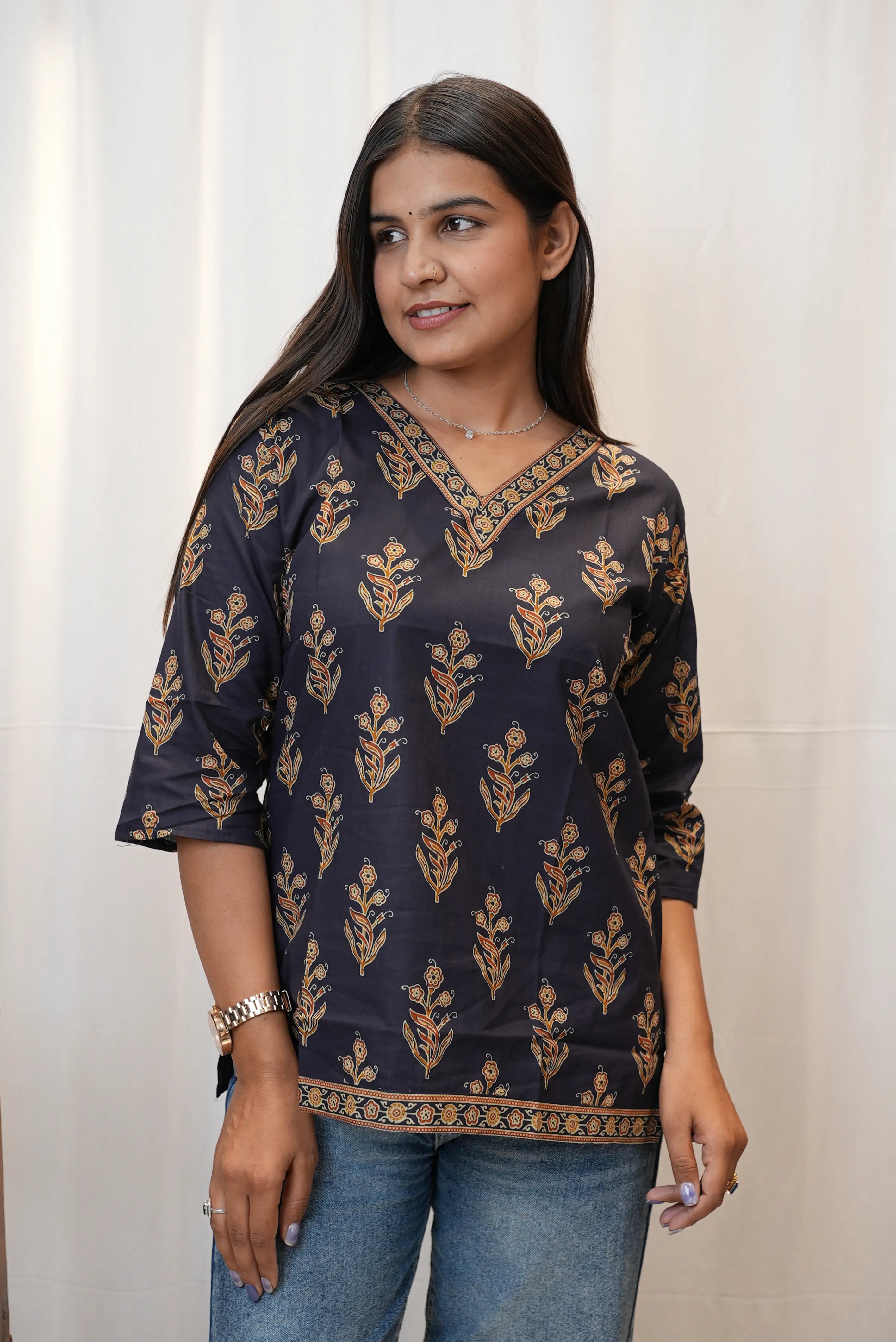 Elegant Floral Print V-Neck Cotton Kurti for Women | Everyday Ethnic Wear