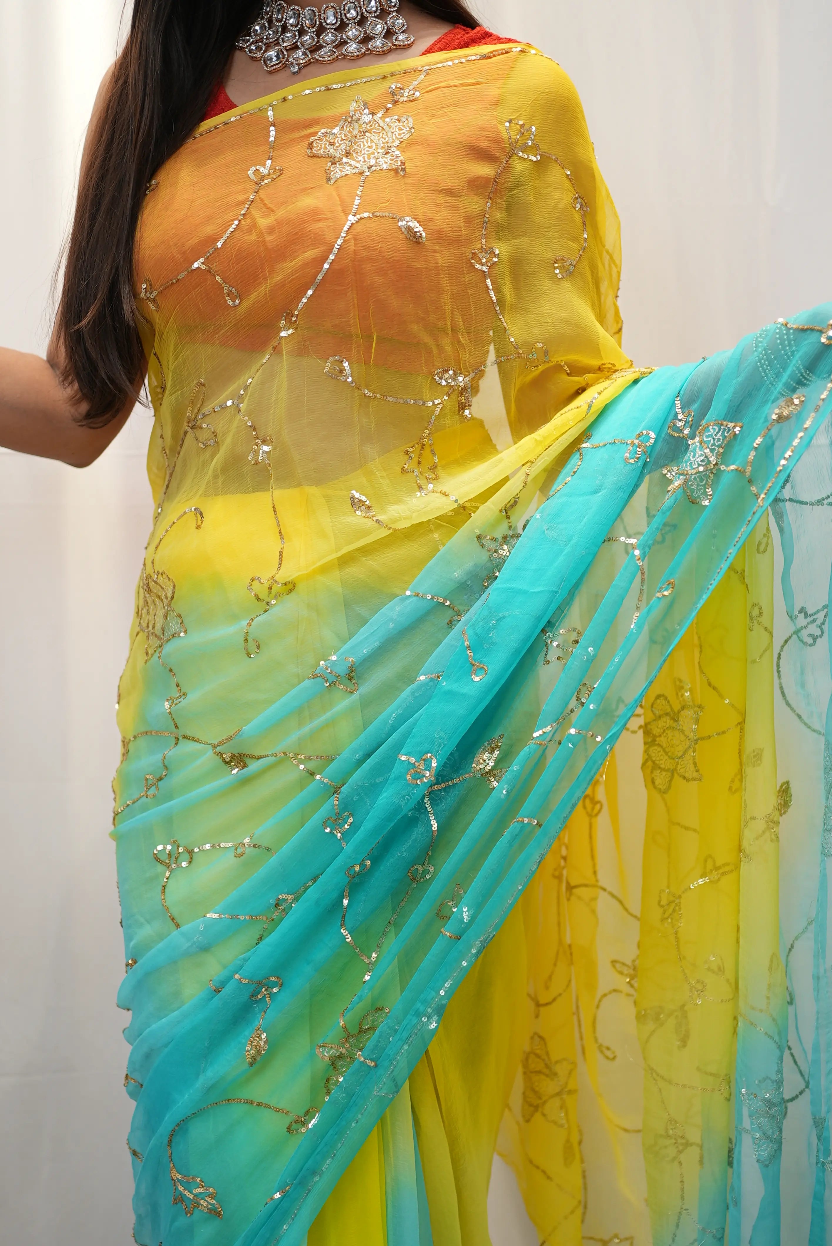 Pure Thakur Ji Chiffon Vintage Work Aari Taari Saree (With Blouse)