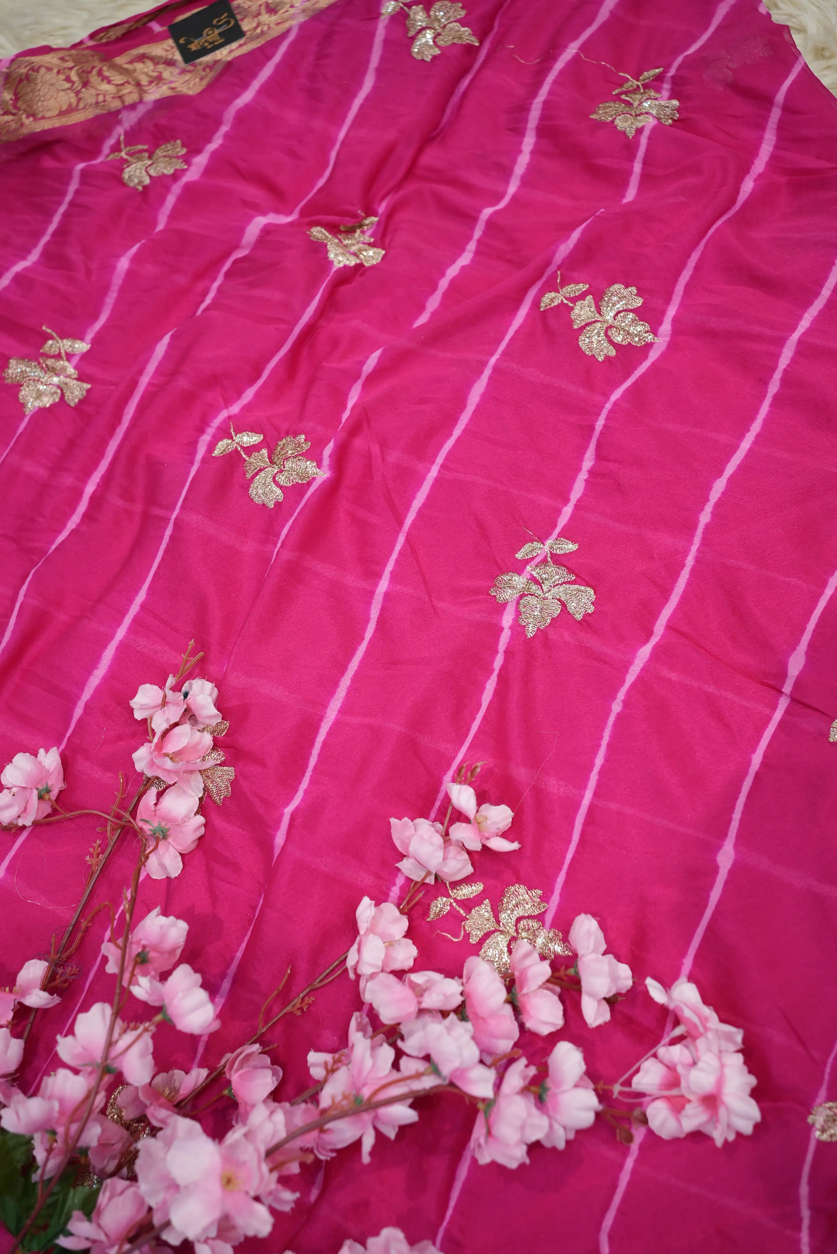 Royal Chinon Leheriya Saree in Two Designs (With Blouse)