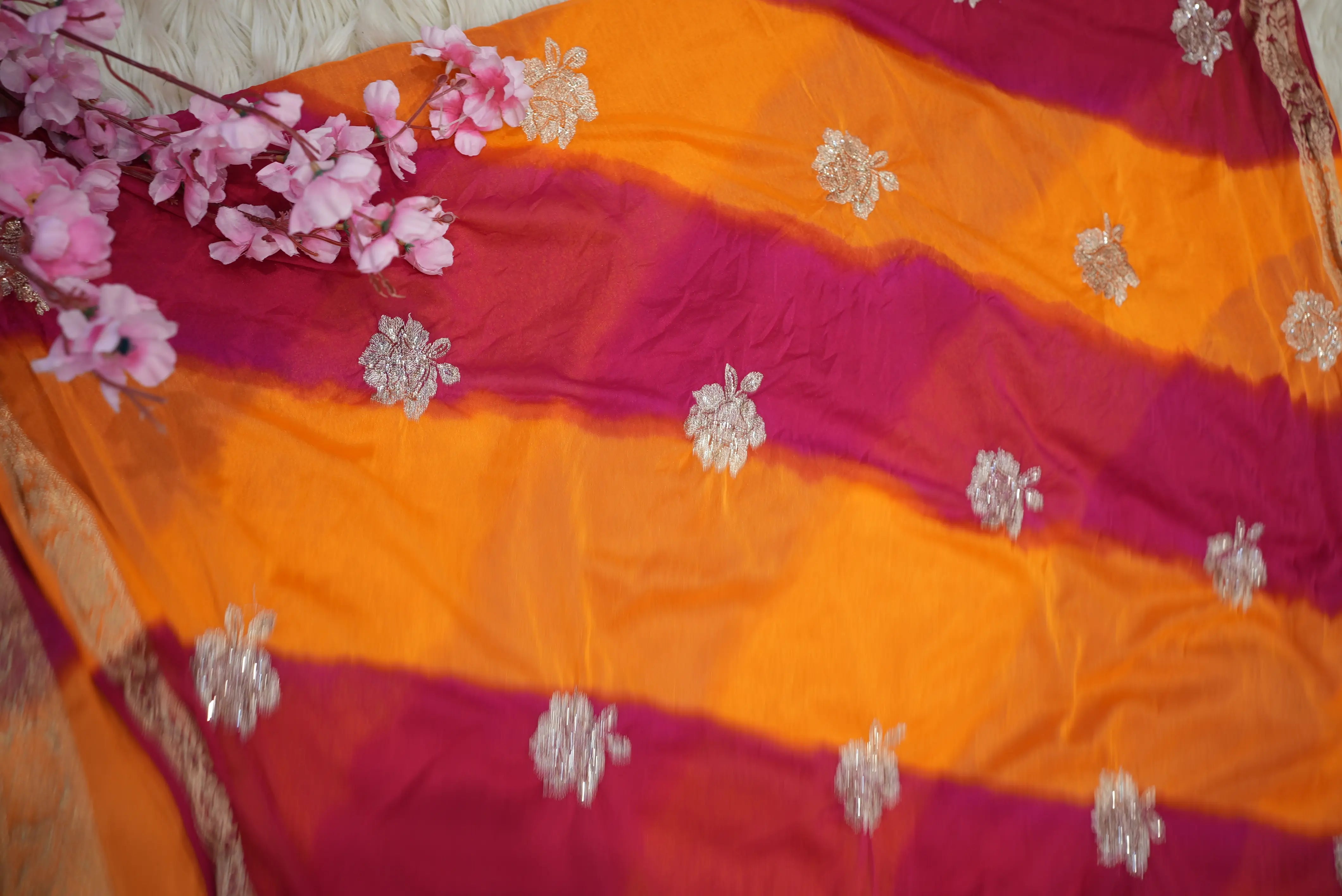 Royal Chinon Leheriya Saree in Two Designs (With Blouse)