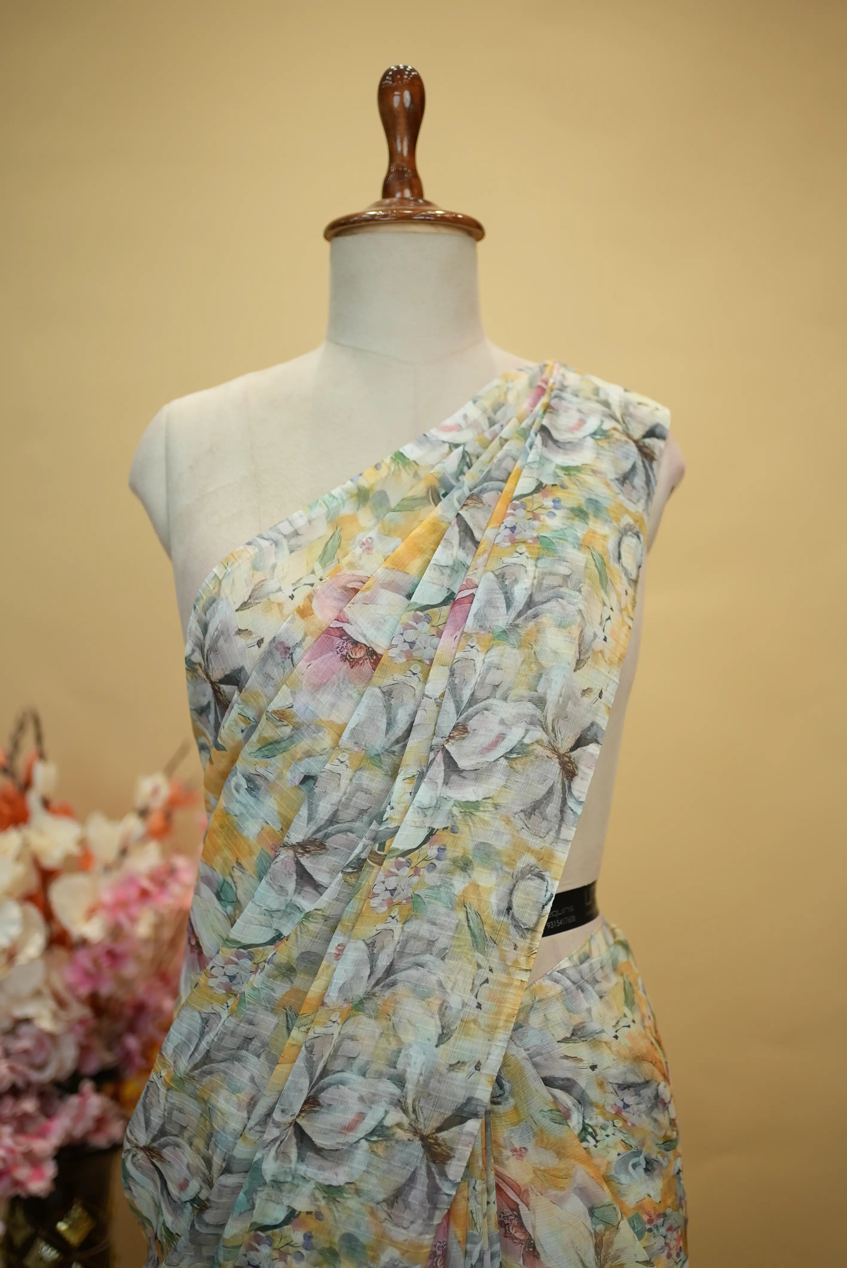 Chiffon Fabric Flower Print Saree (Without Blouse)