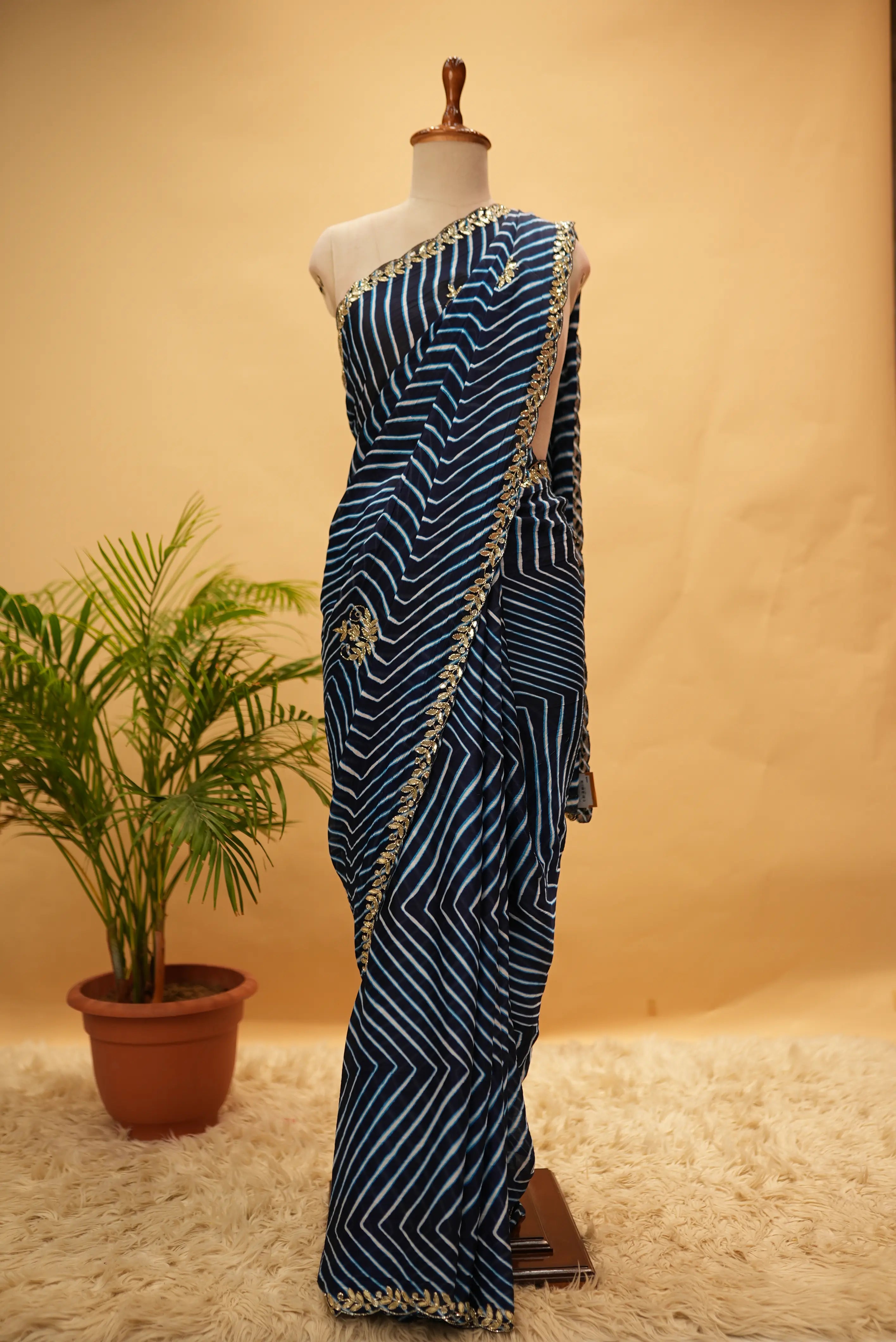 Traditional Leheriya Pattern Handwork Saree (With Blouse)