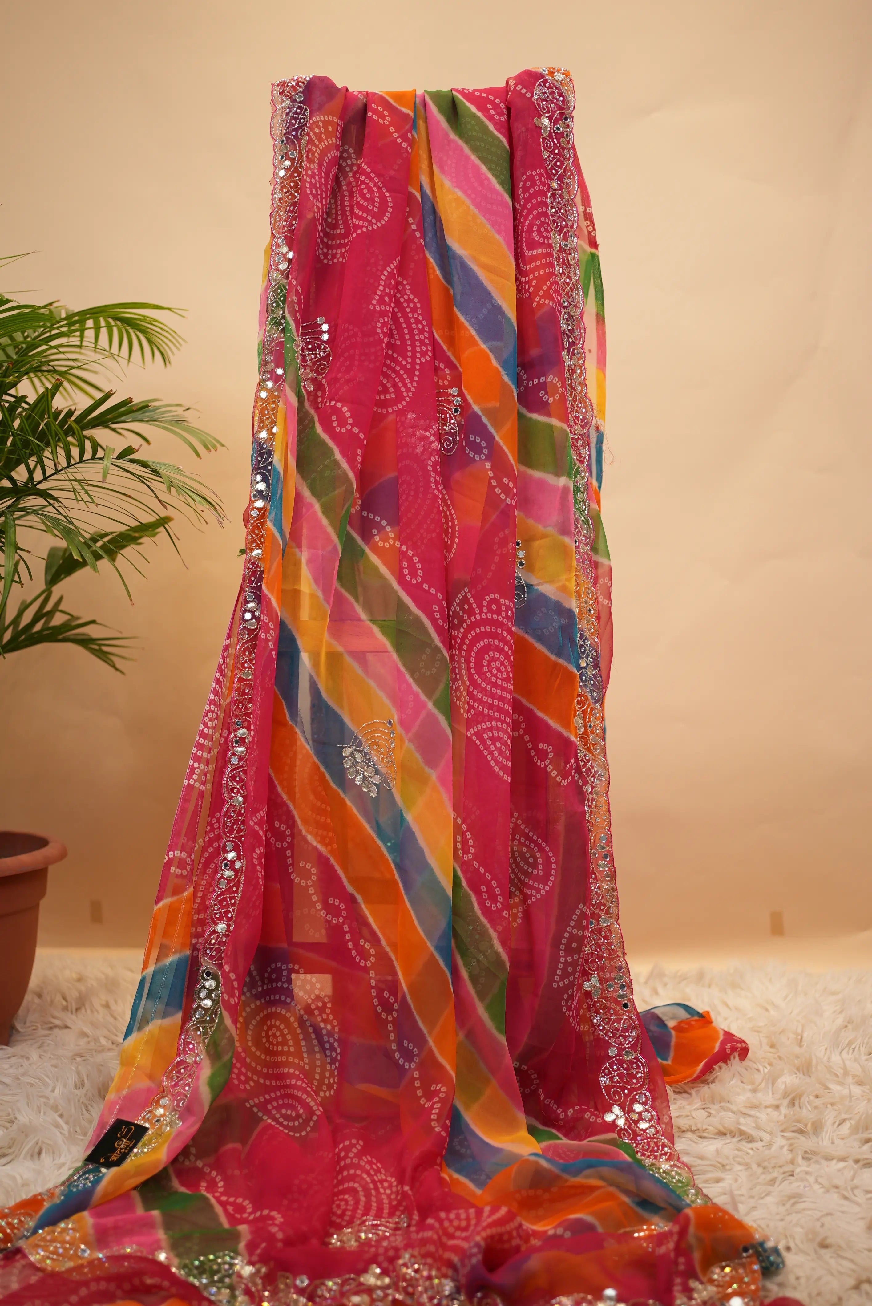 Traditional Rajasthani Leheriya Bandhani Saree With Handwork