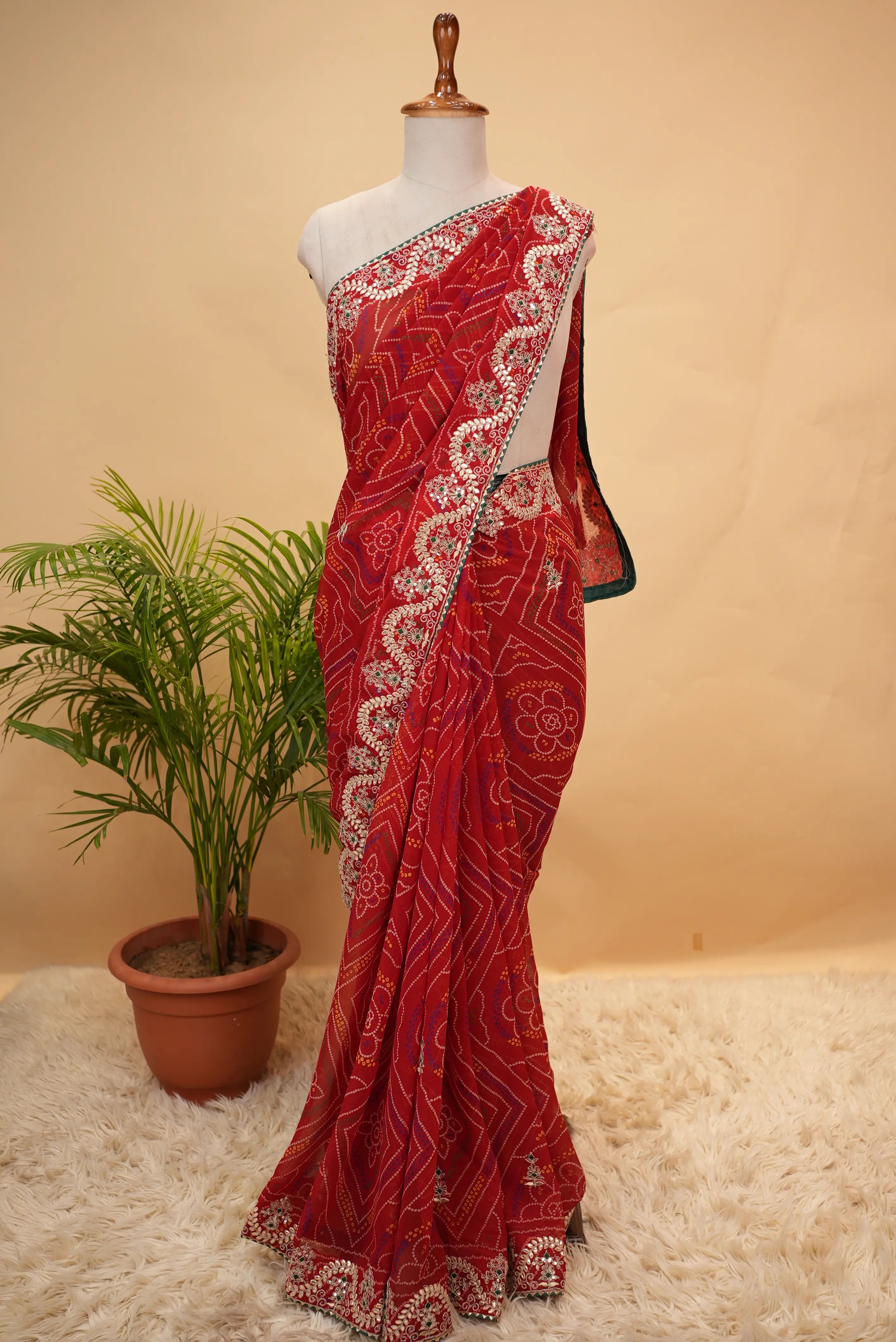 Viscose Georgette Bandhani Saree With Cutdana Handwork (With Blouse)