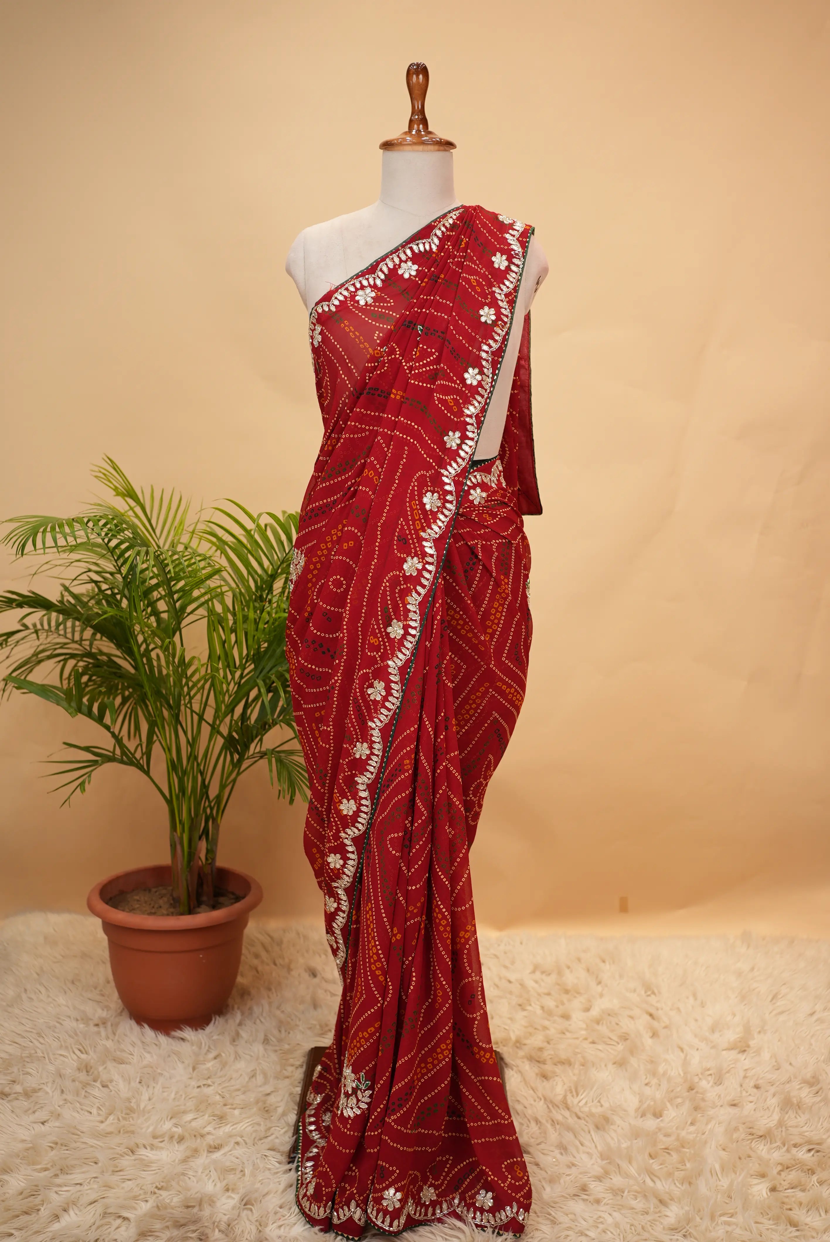 Viscose Georgette Bandhani Saree With Cutdana Handwork (With Blouse)