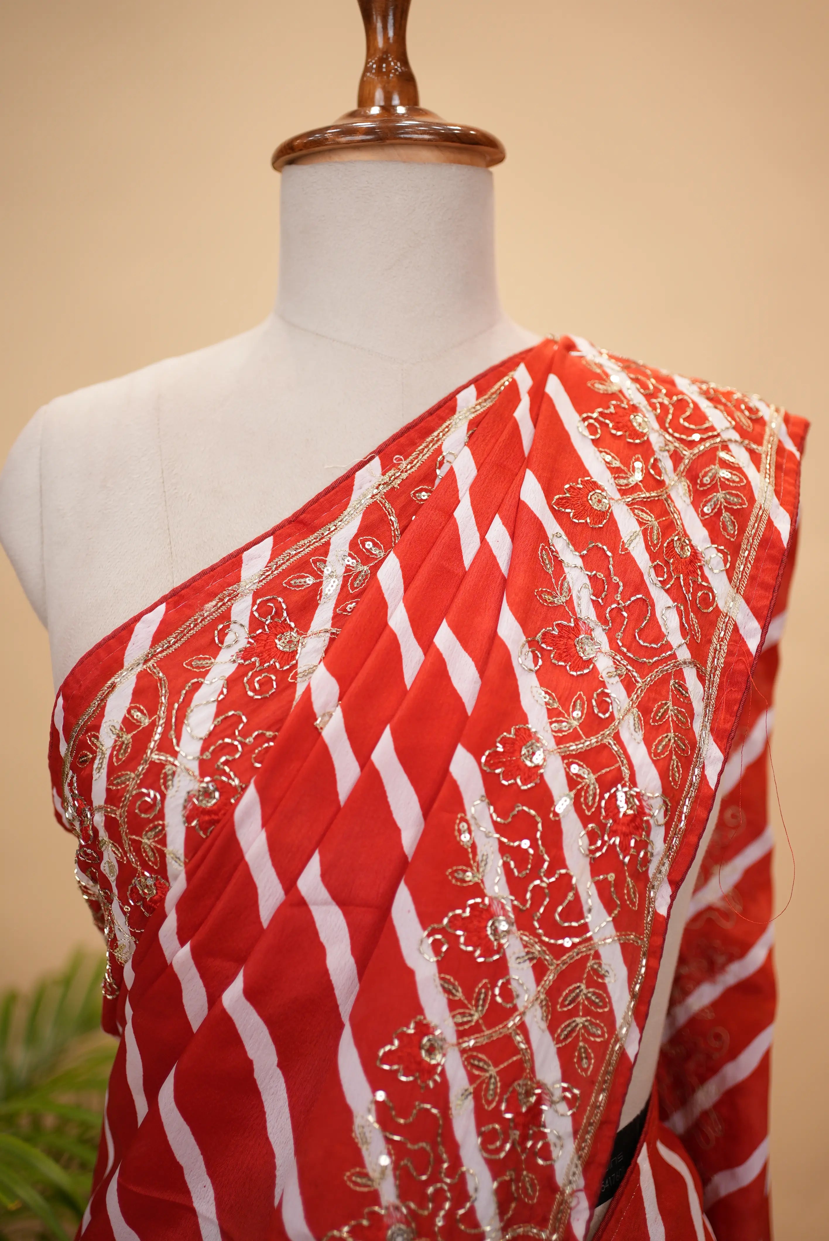 Viscose Chinon Leheriya Saree with Cut Dana & Sequence work (With Blouse)