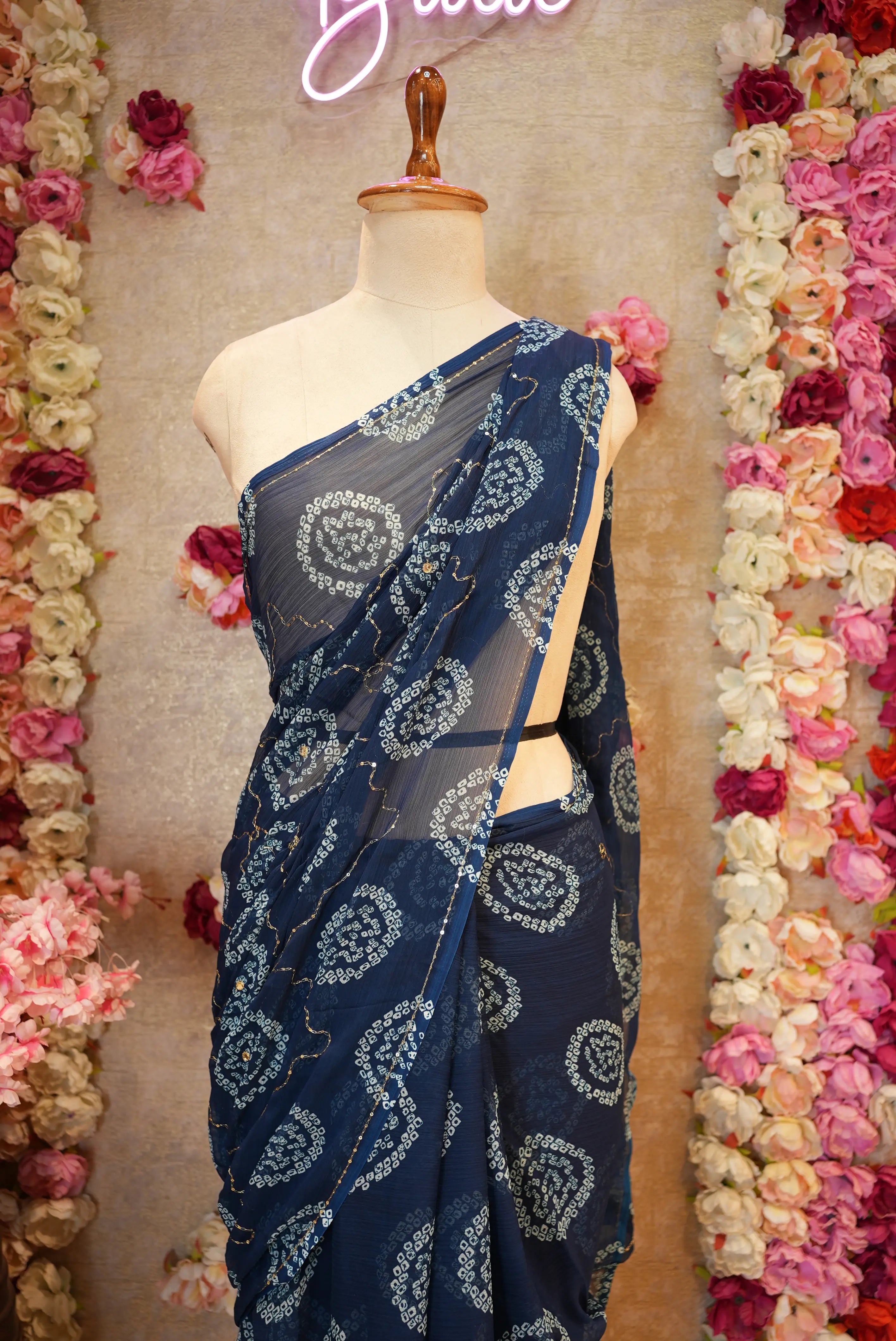 Bandhani Special Rajwadi Saree with Aari Tari Work