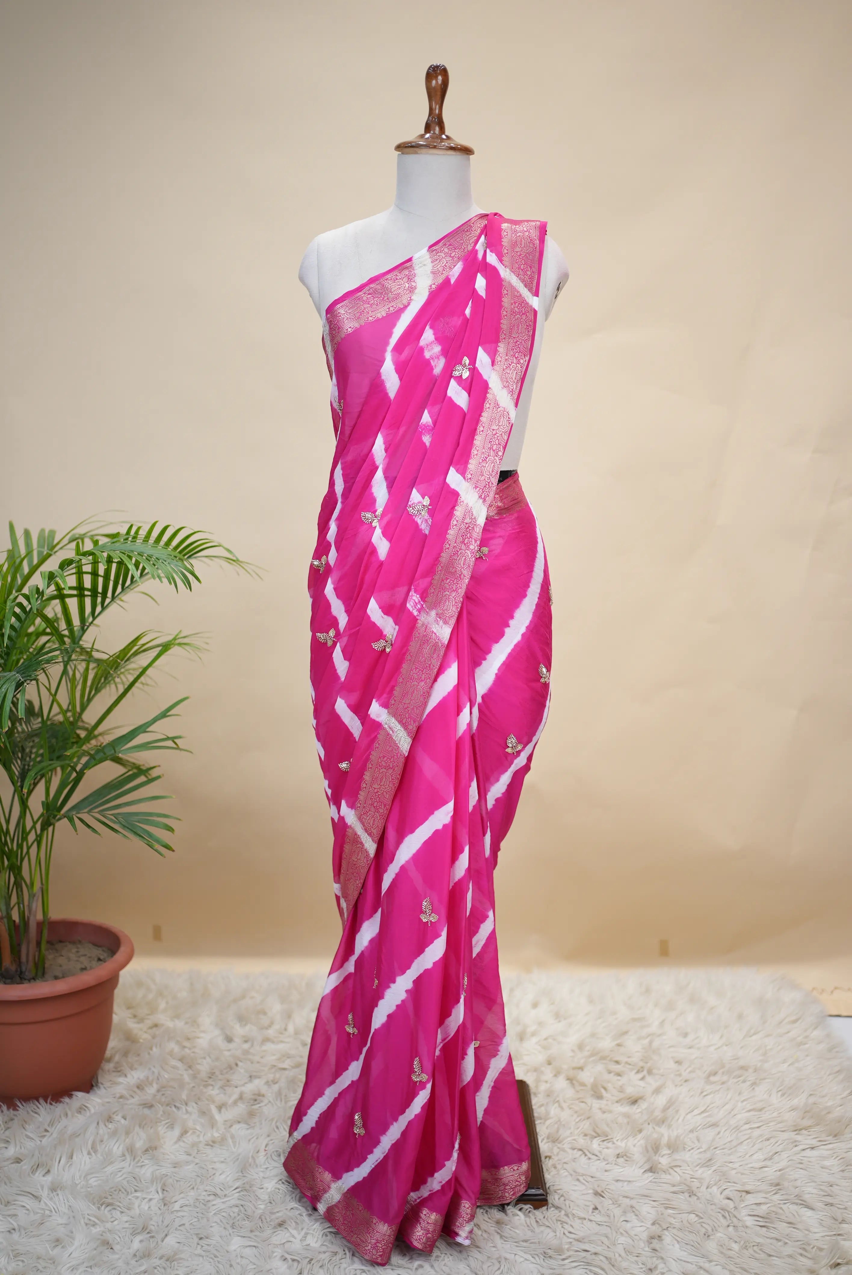 Zari Border Leheriya Saree with Sequence & Beads Work Buti Pattern (With Blouse)