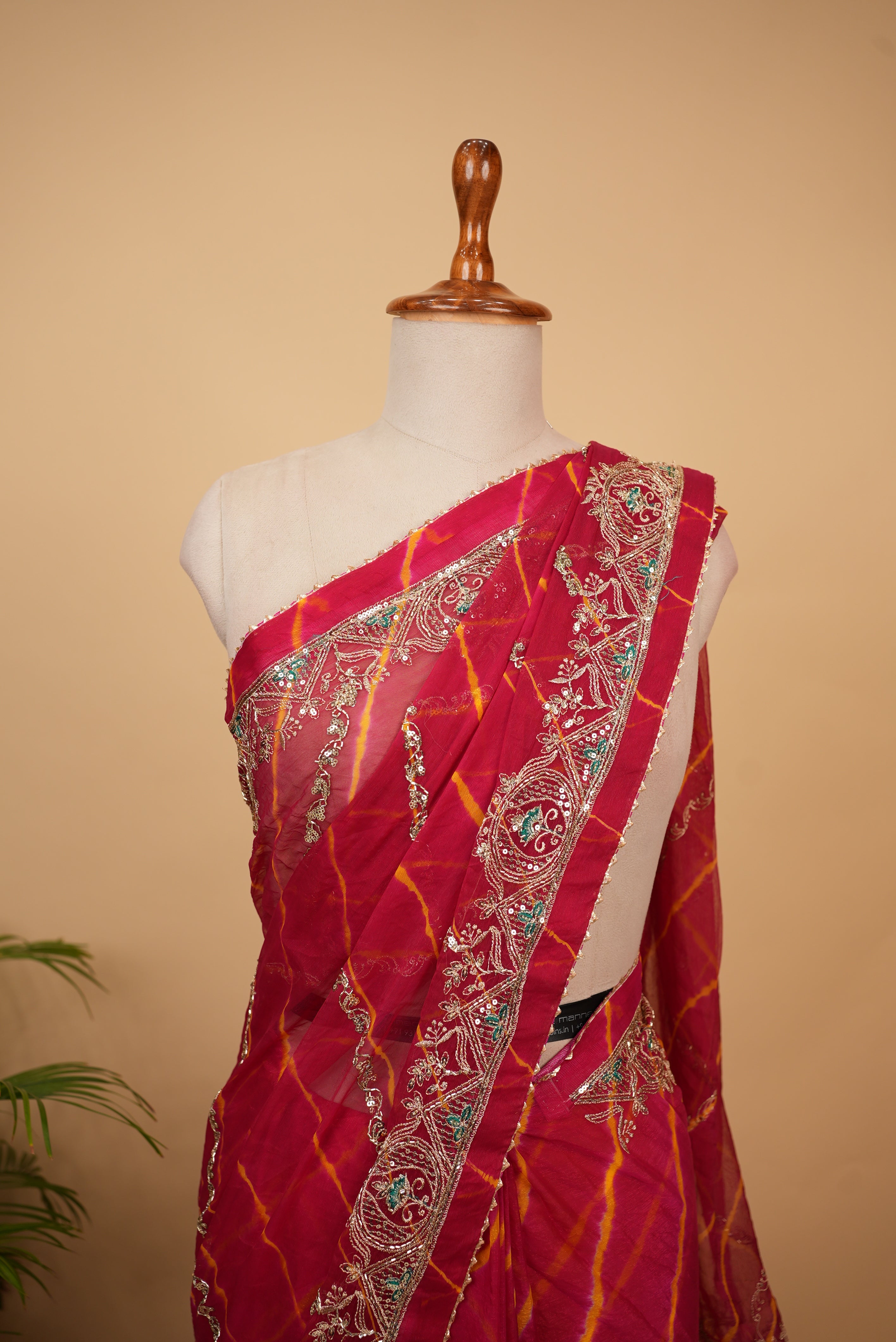 Rajasthani Traditional Leheriya Saree With Aari Taari & Cut Dana Work (With Blouse)