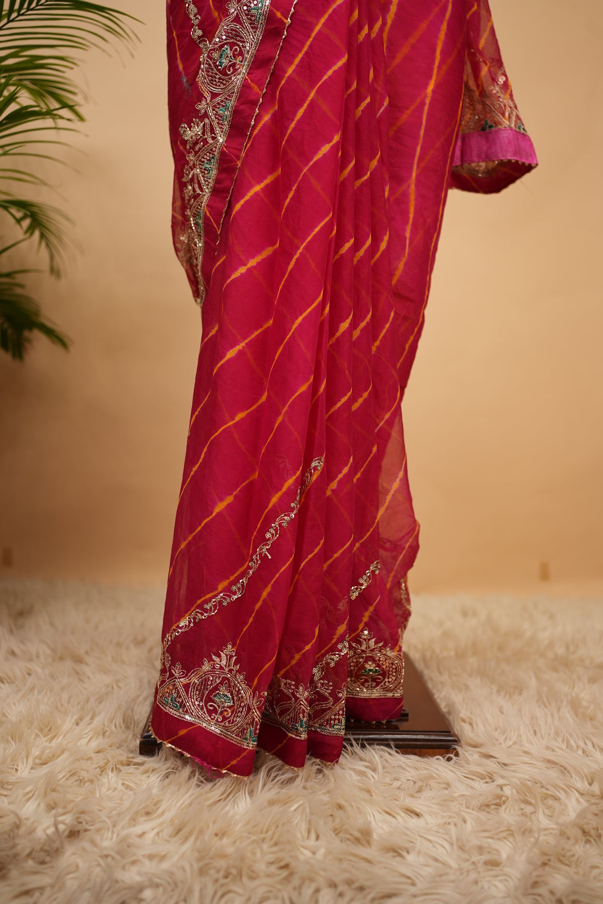 Rajasthani Traditional Leheriya Saree With Aari Taari & Cut Dana Work (With Blouse)