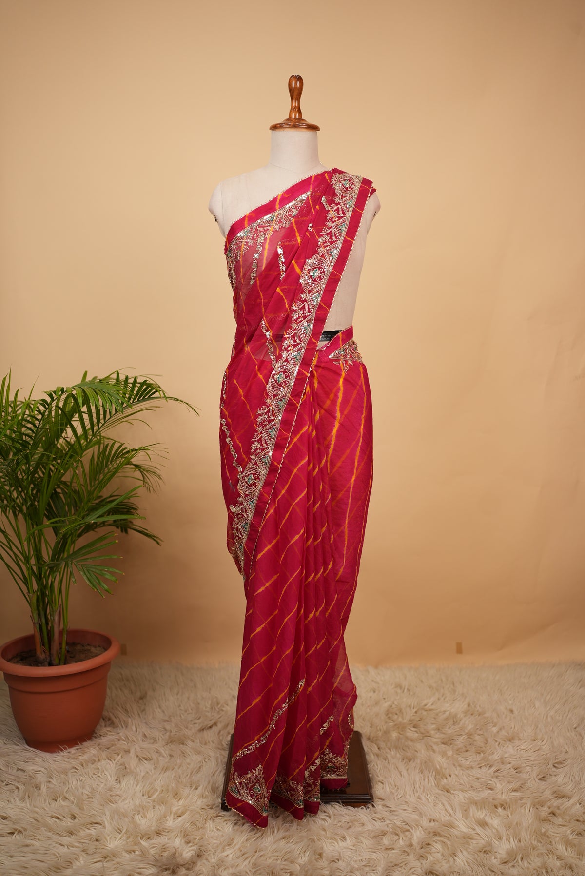 Rajasthani Traditional Leheriya Saree With Aari Taari & Cut Dana Work (With Blouse)