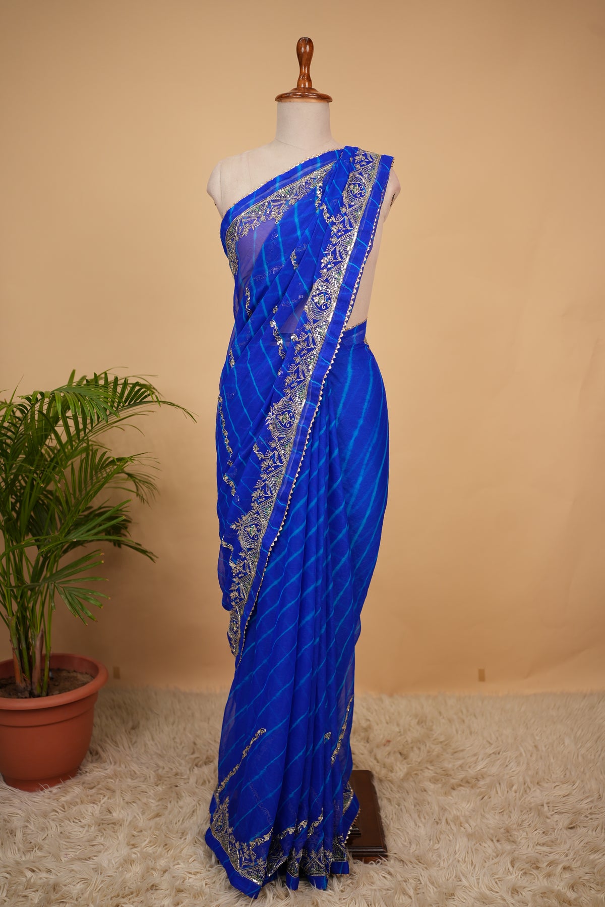 Rajasthani Traditional Leheriya Saree With Aari Taari & Cut Dana Work (With Blouse)