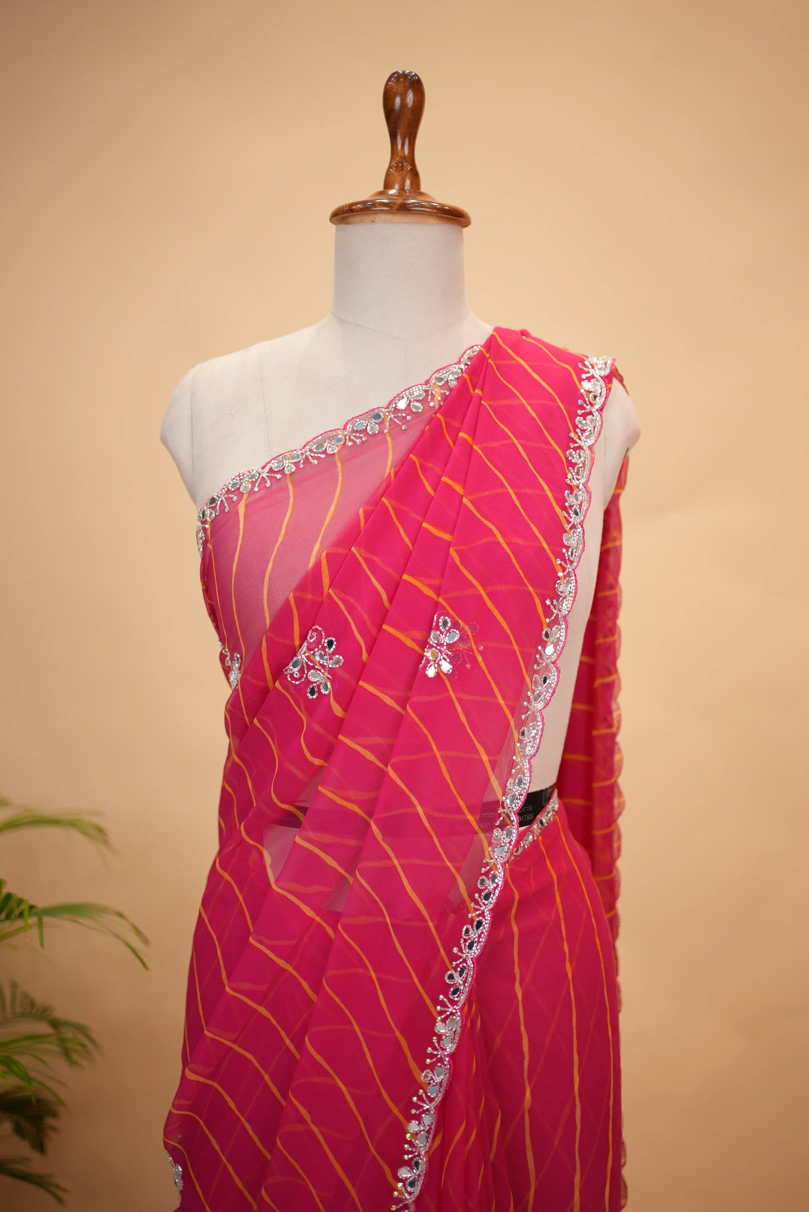 Georgette Fabric Leheriya Saree with Cut Dana Work & Butta Pattern (With Blouse)