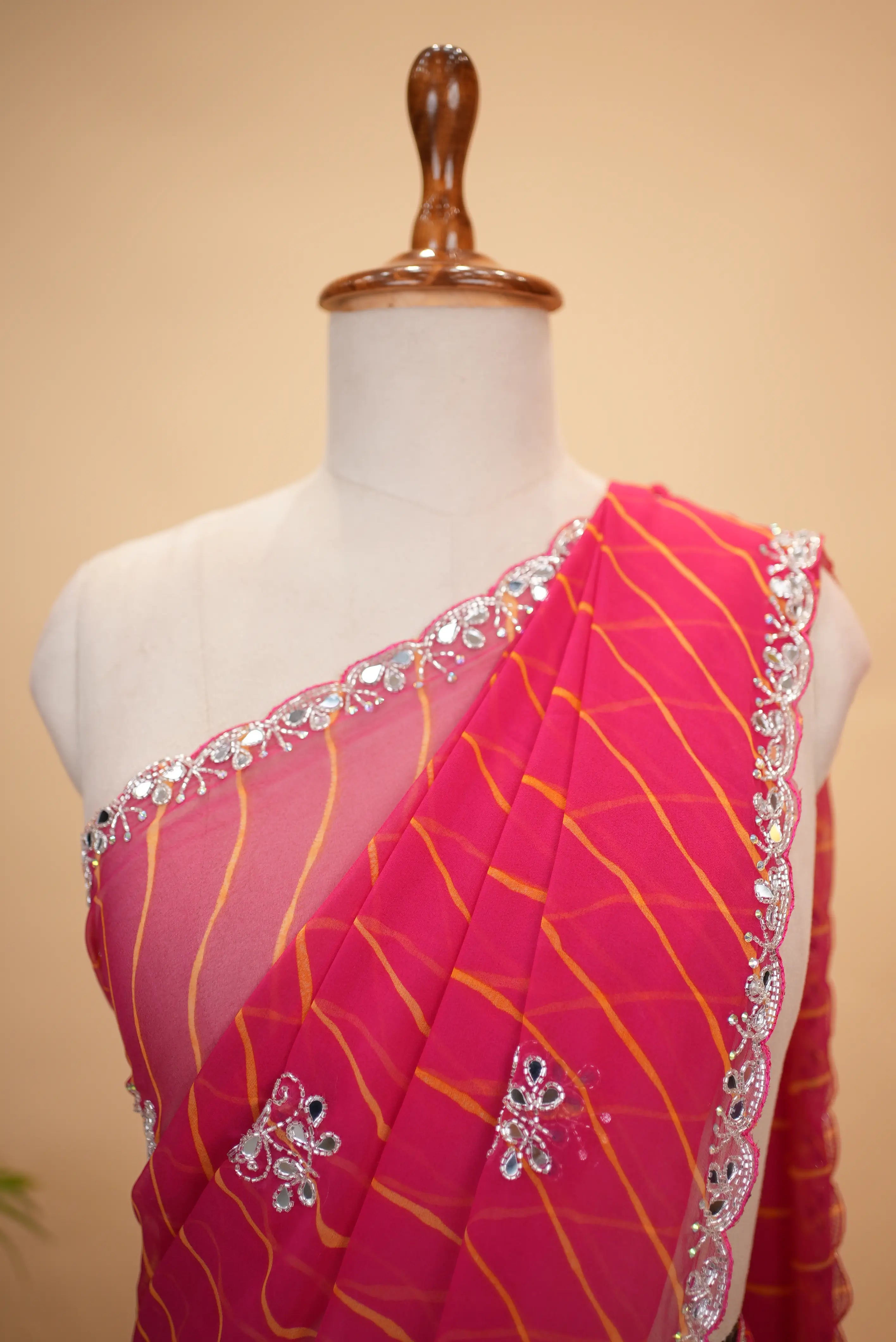 Georgette Fabric Leheriya Saree with Cut Dana Work & Butta Pattern (With Blouse)