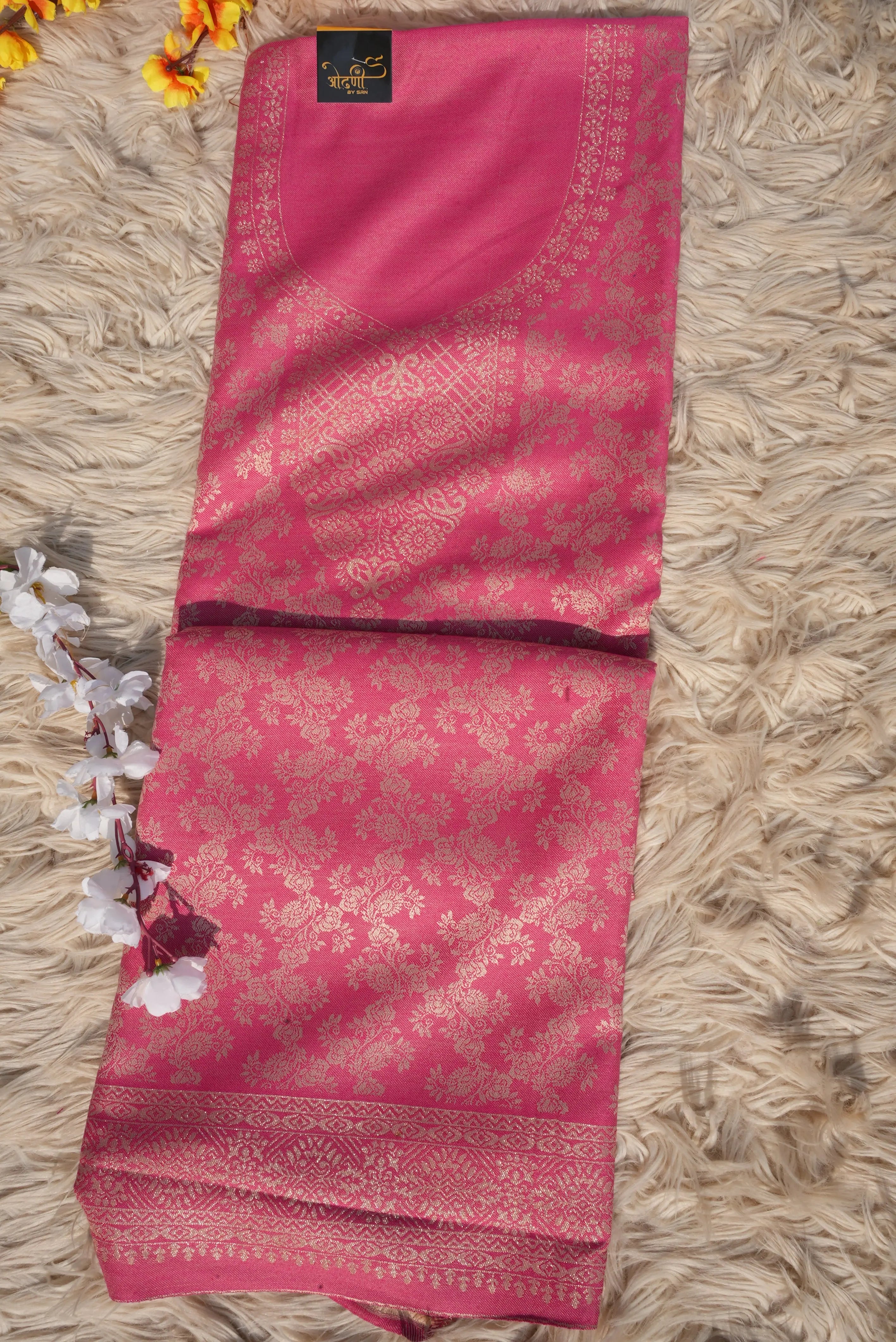 3-PIECE SUIT FABRIC WITH THRED WORK ON WOOLEN FABRIC WITH DUPATT
