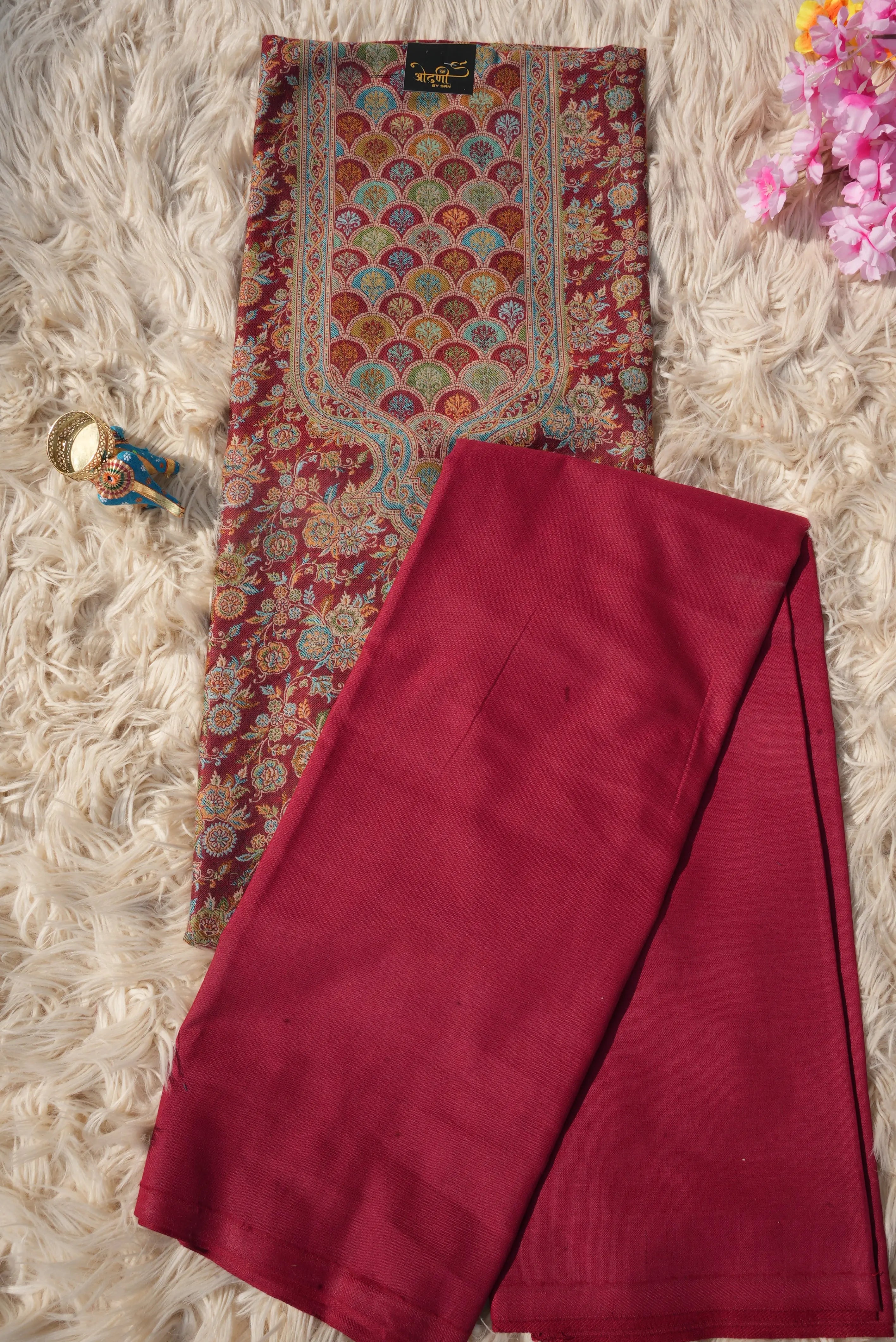 3-PIECE SUIT FABRIC WITH THRED WORK ON WOOLEN FABRIC WITH DUPATTA