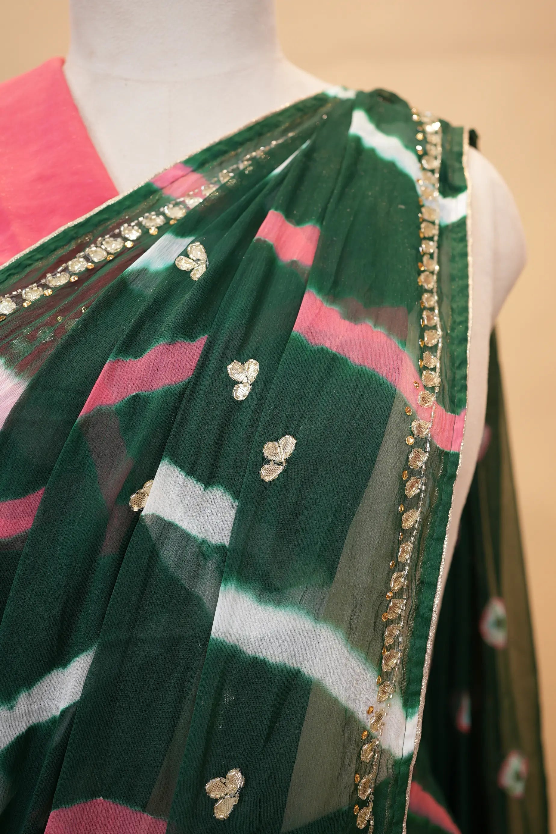 Shimmer Chiffon Leheriya Saree with Cut Dana & Lace Work (With Blouse)