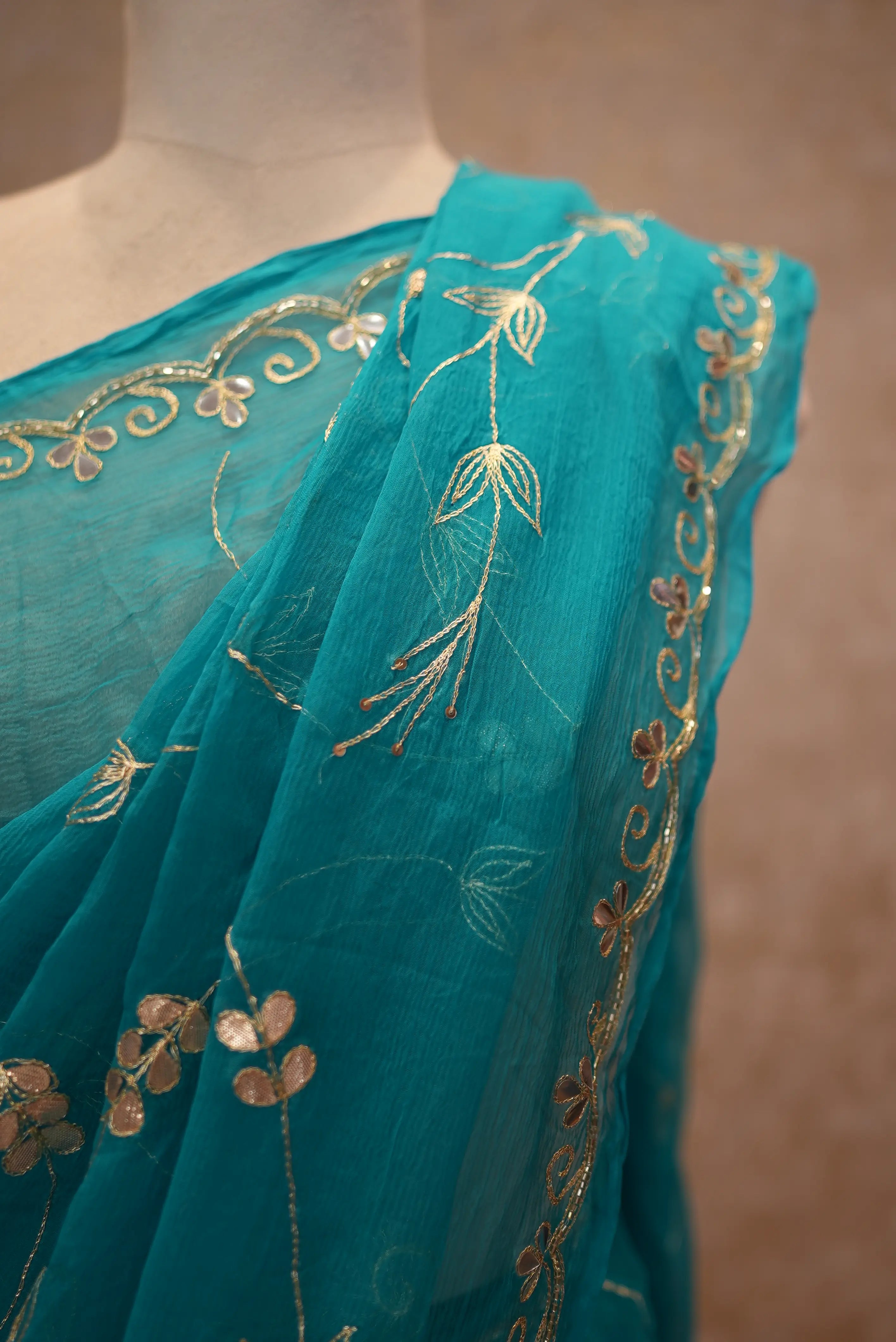 Elegant Gota Patti Saree in Chiffon Fabric (With Blouse)