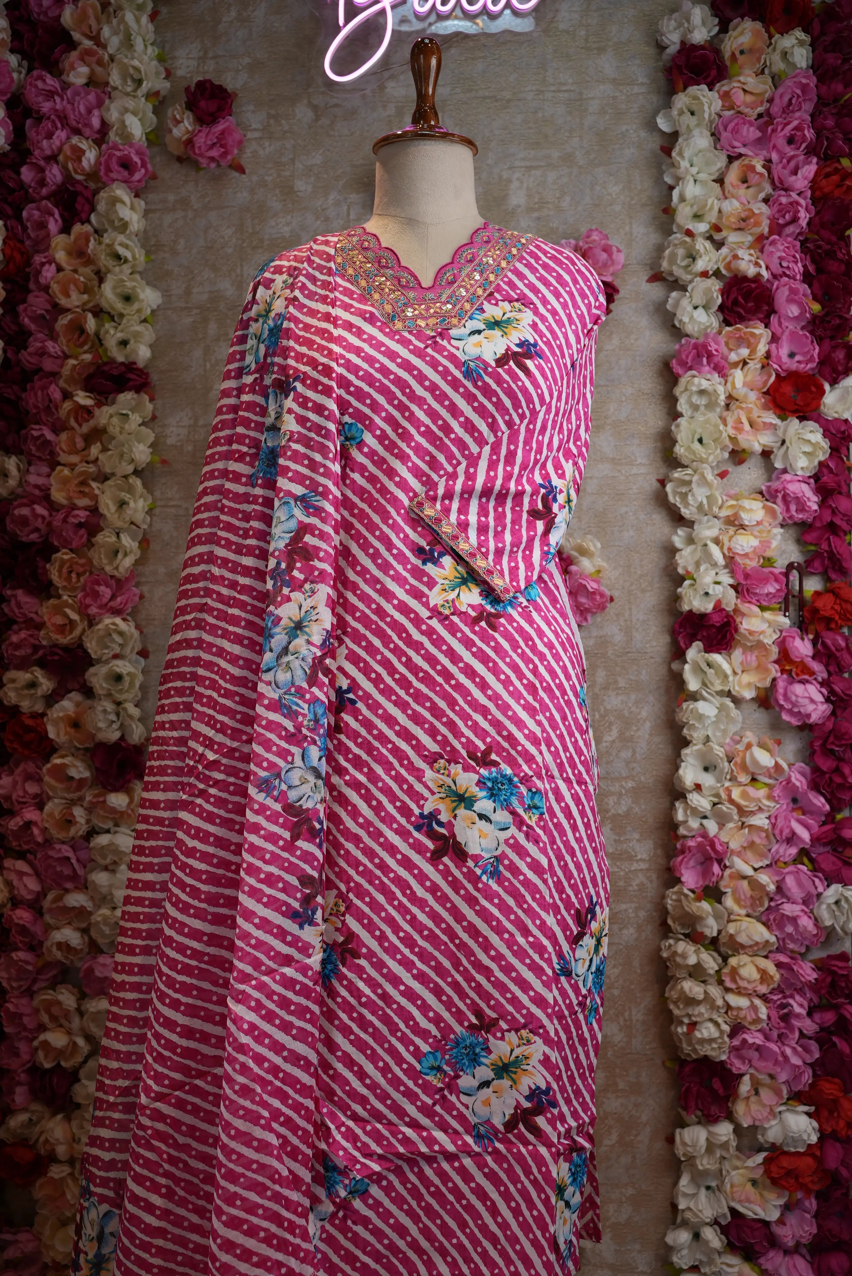 PURE COTTON LEHERIYA 3-PIECE SUIT WITH V-NECK EMBROIDERY WORK