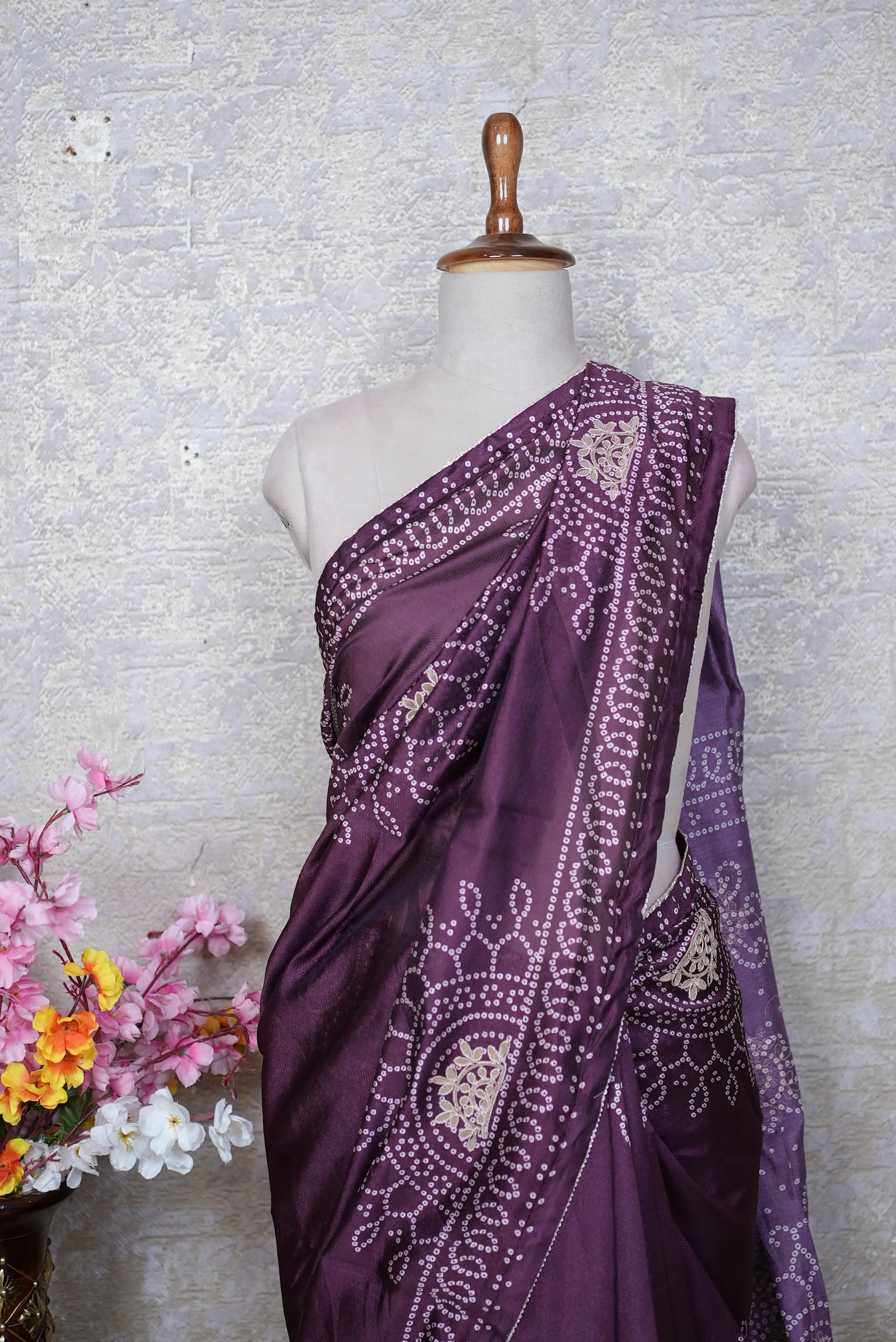 Pure Fabiana Bandhej Saree with Gota Patti Work (With Running Blouse)