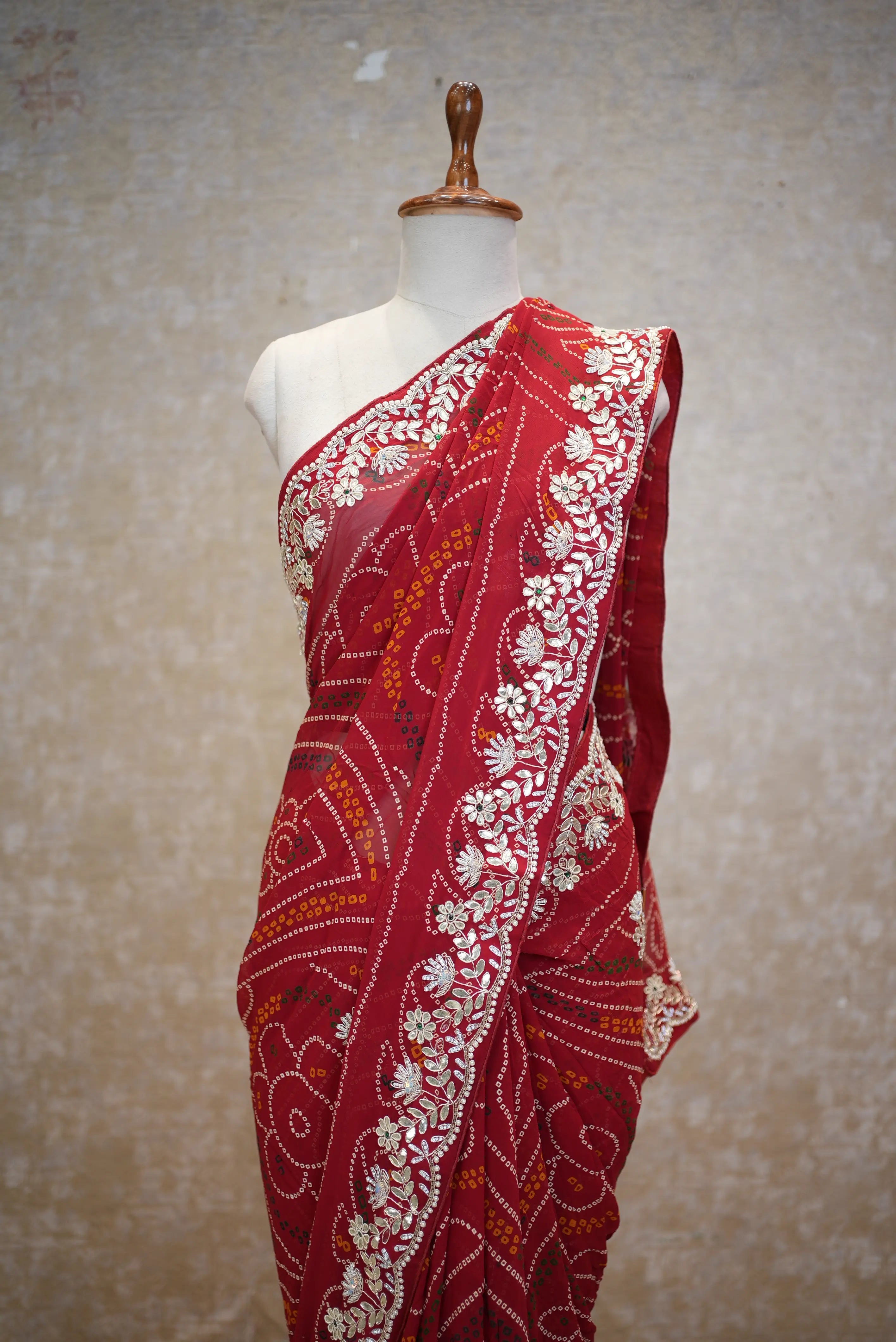 Red Chunri Saree with Elegant Embroidery Border – Traditional Festive Wear